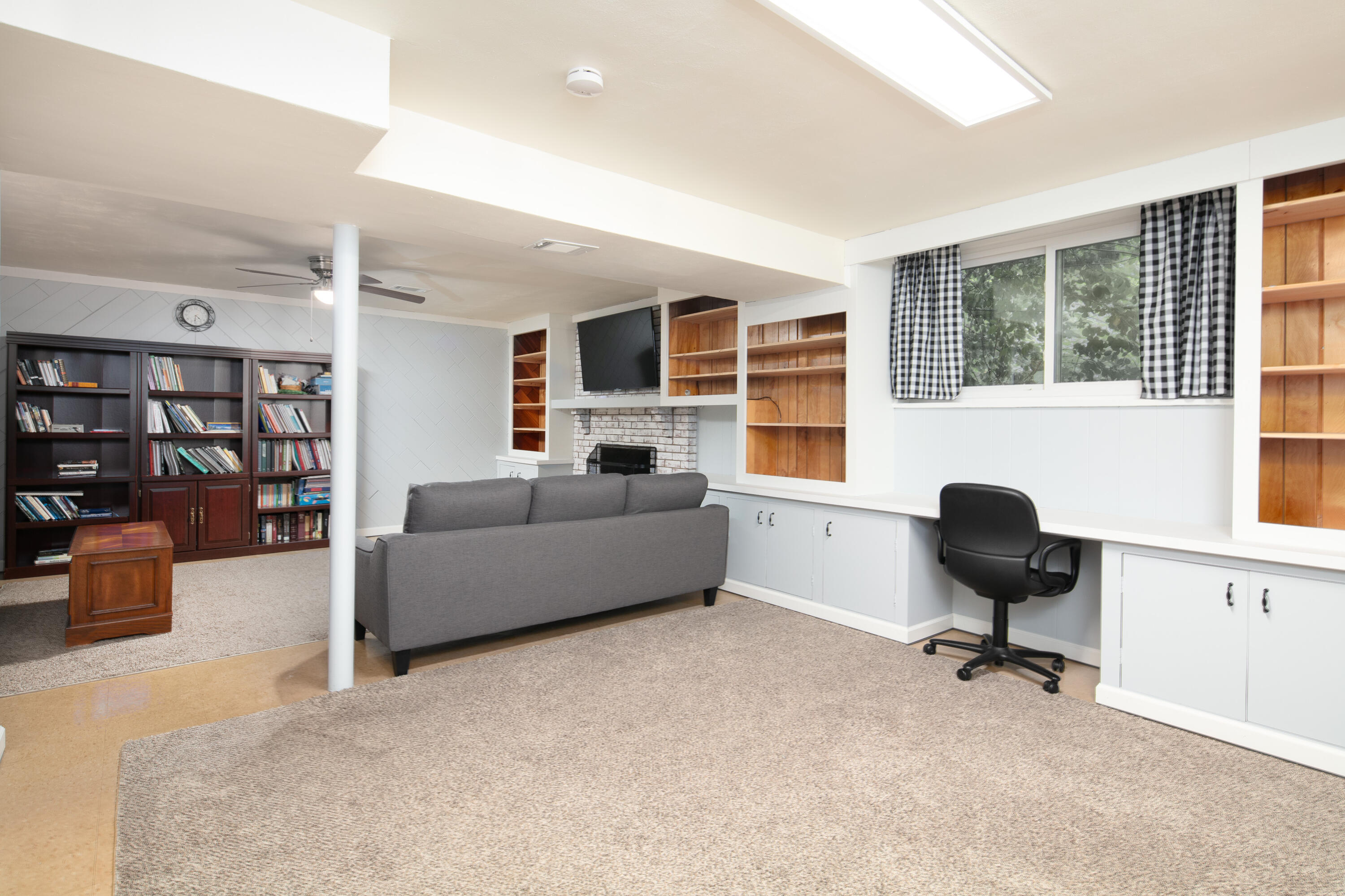 109 Vanderbilt Drive