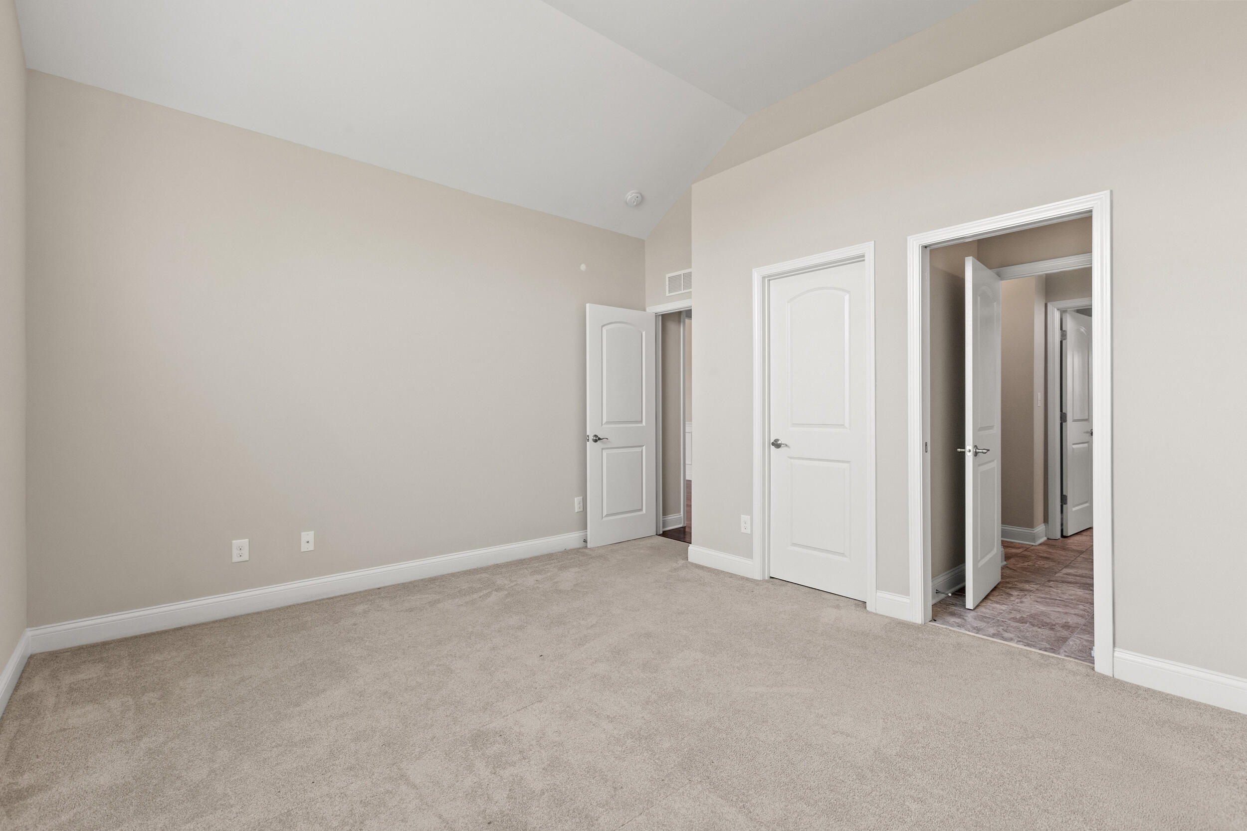 184 Rowanberry Drive