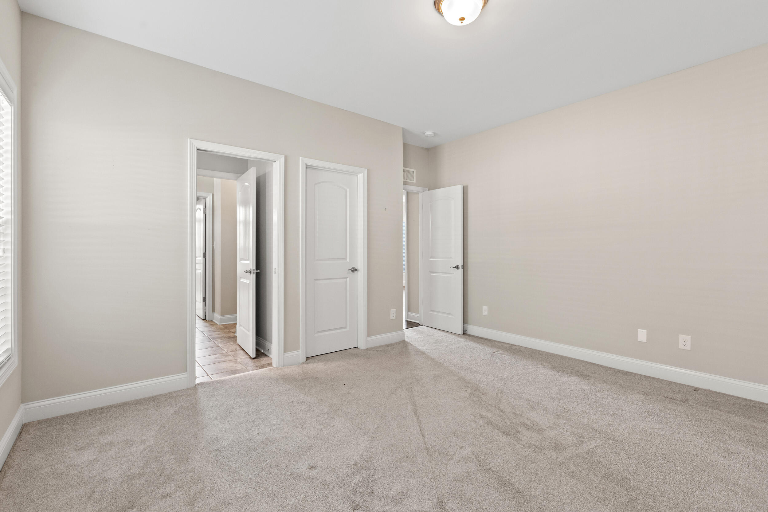 184 Rowanberry Drive