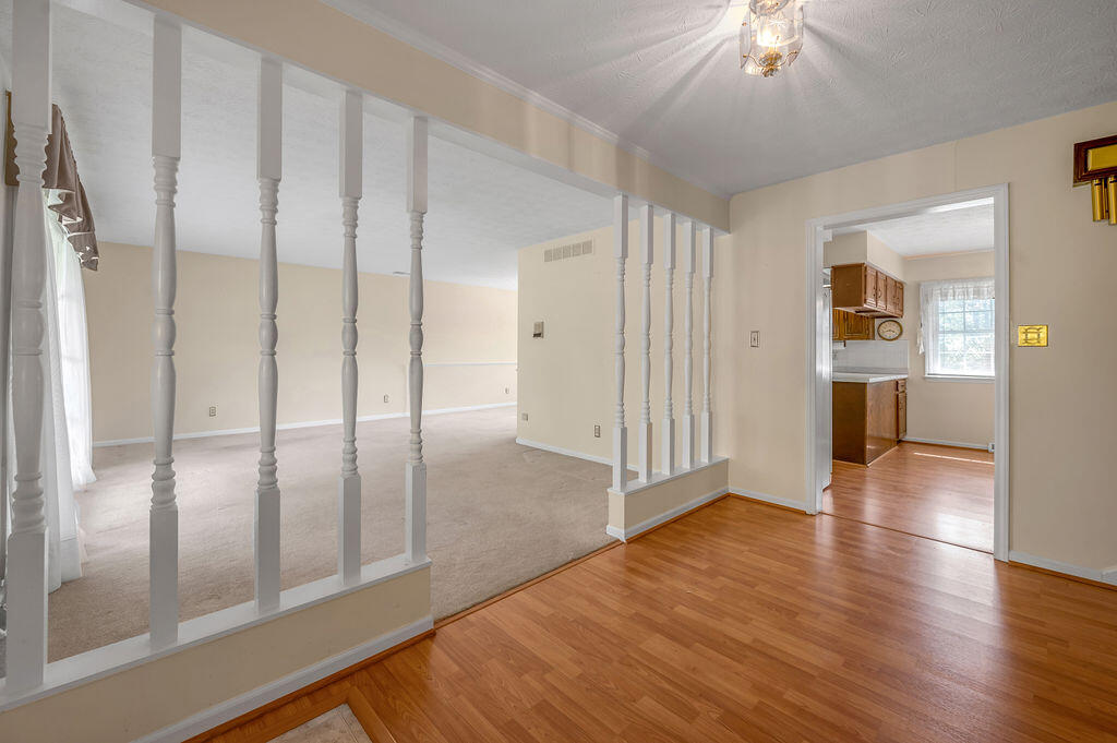 3237 Pontchartrain Court