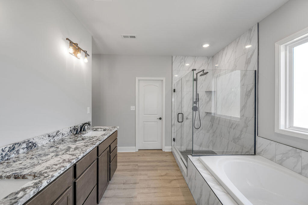 174 Oxford Landing Drive