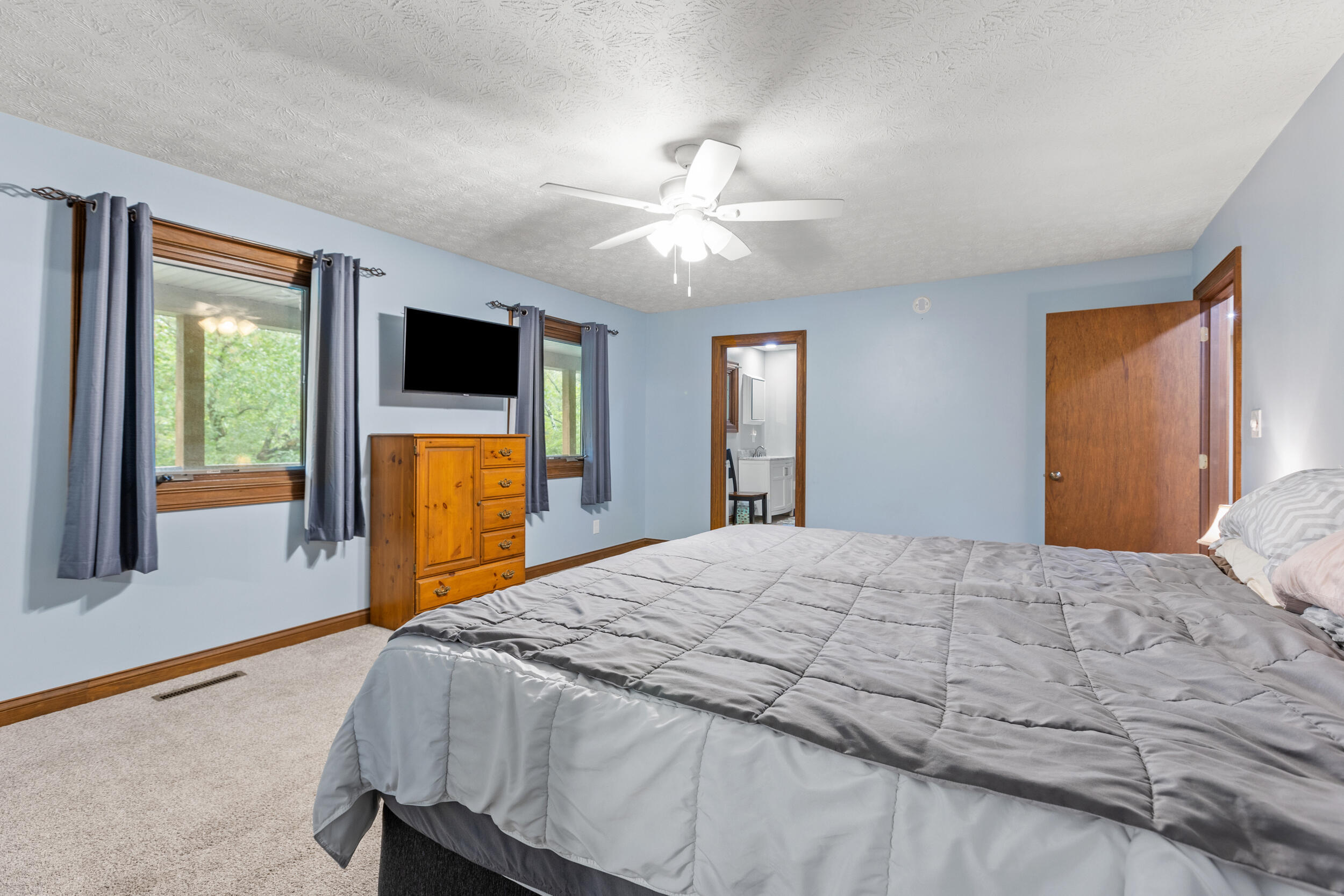 1000 Riverview Drive