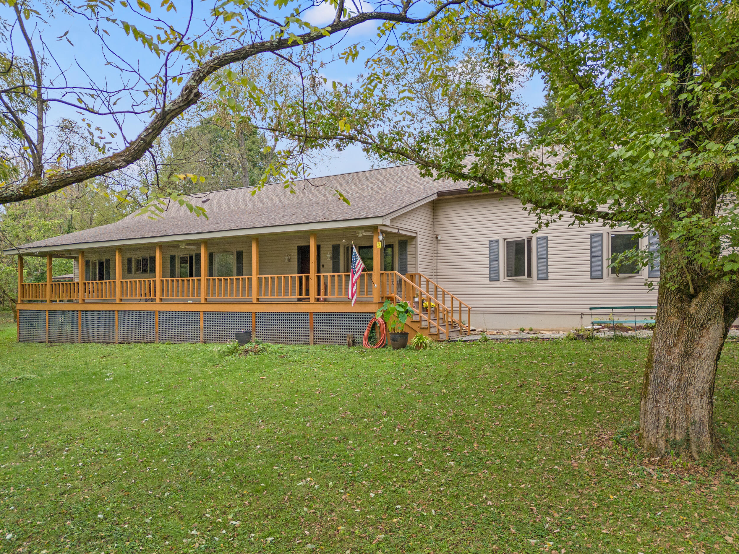 1000 Riverview Drive