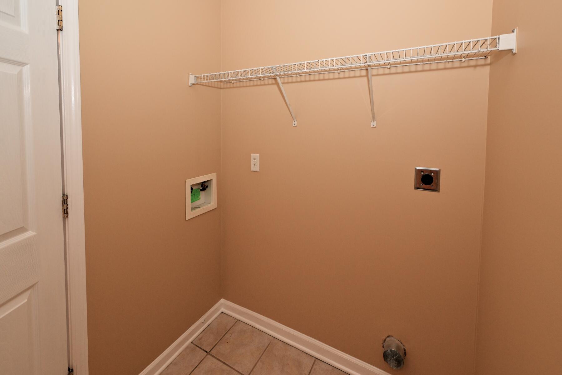 120-122 Tanbark Drive