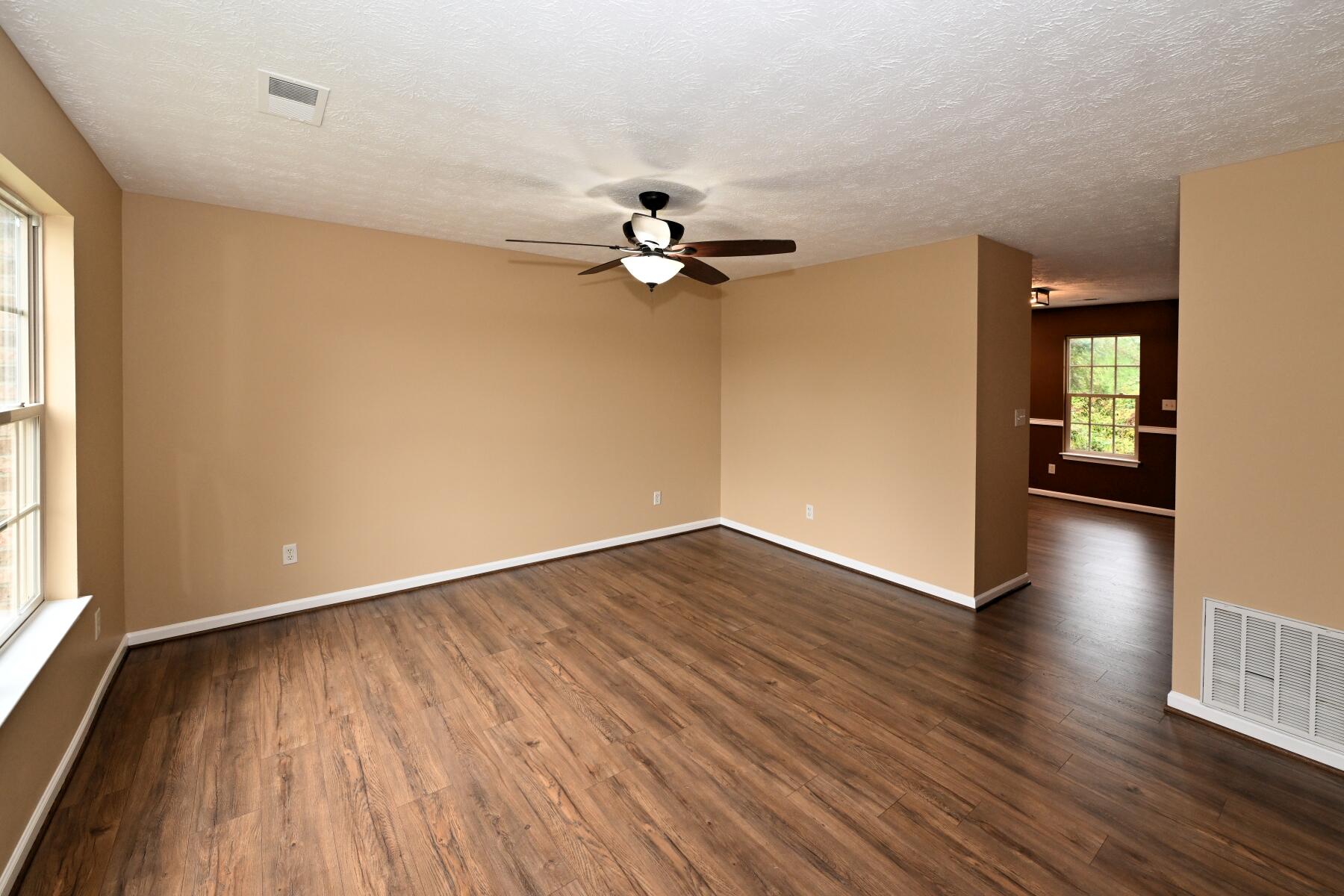 120-122 Tanbark Drive