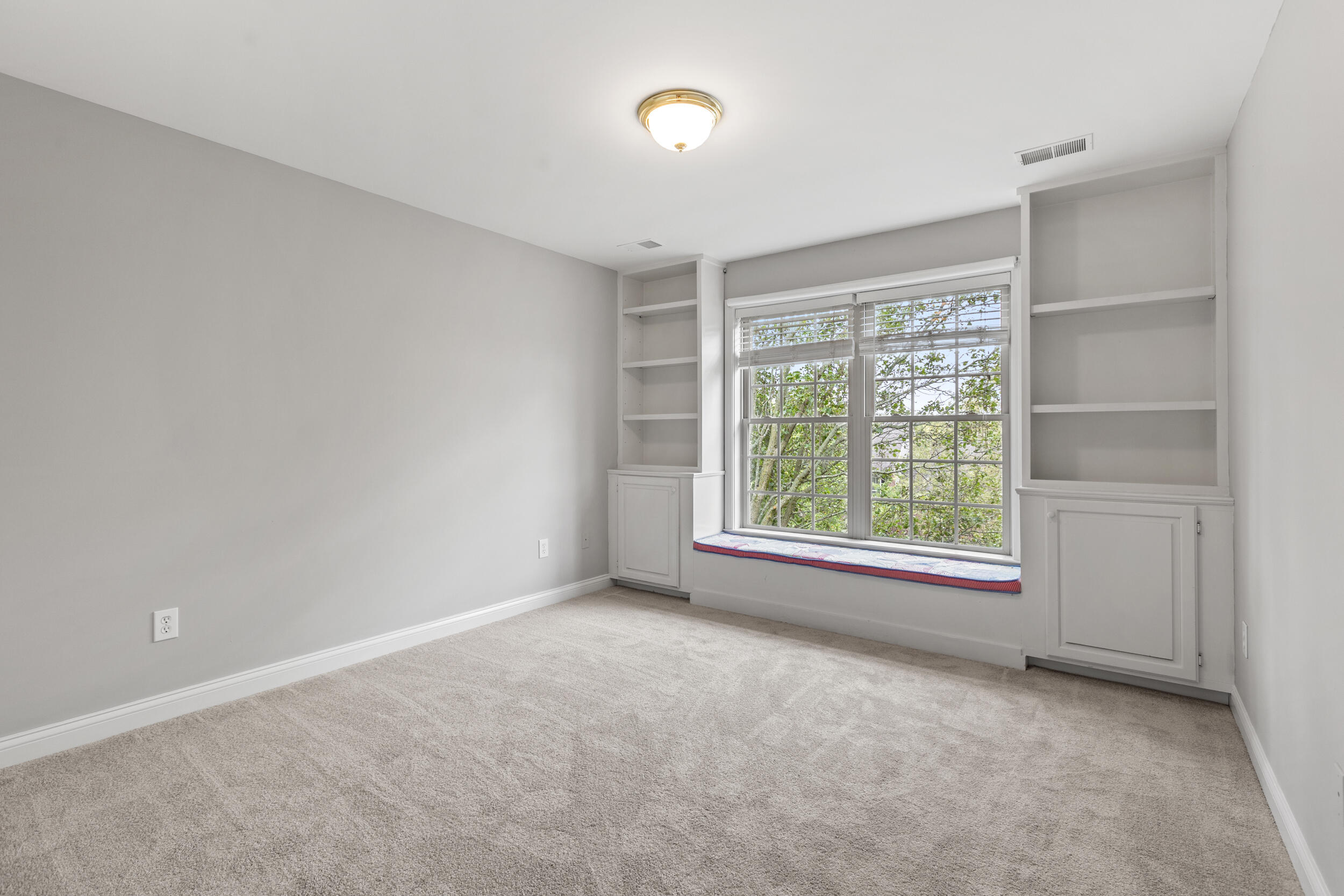 972 Fiddler Creek Way