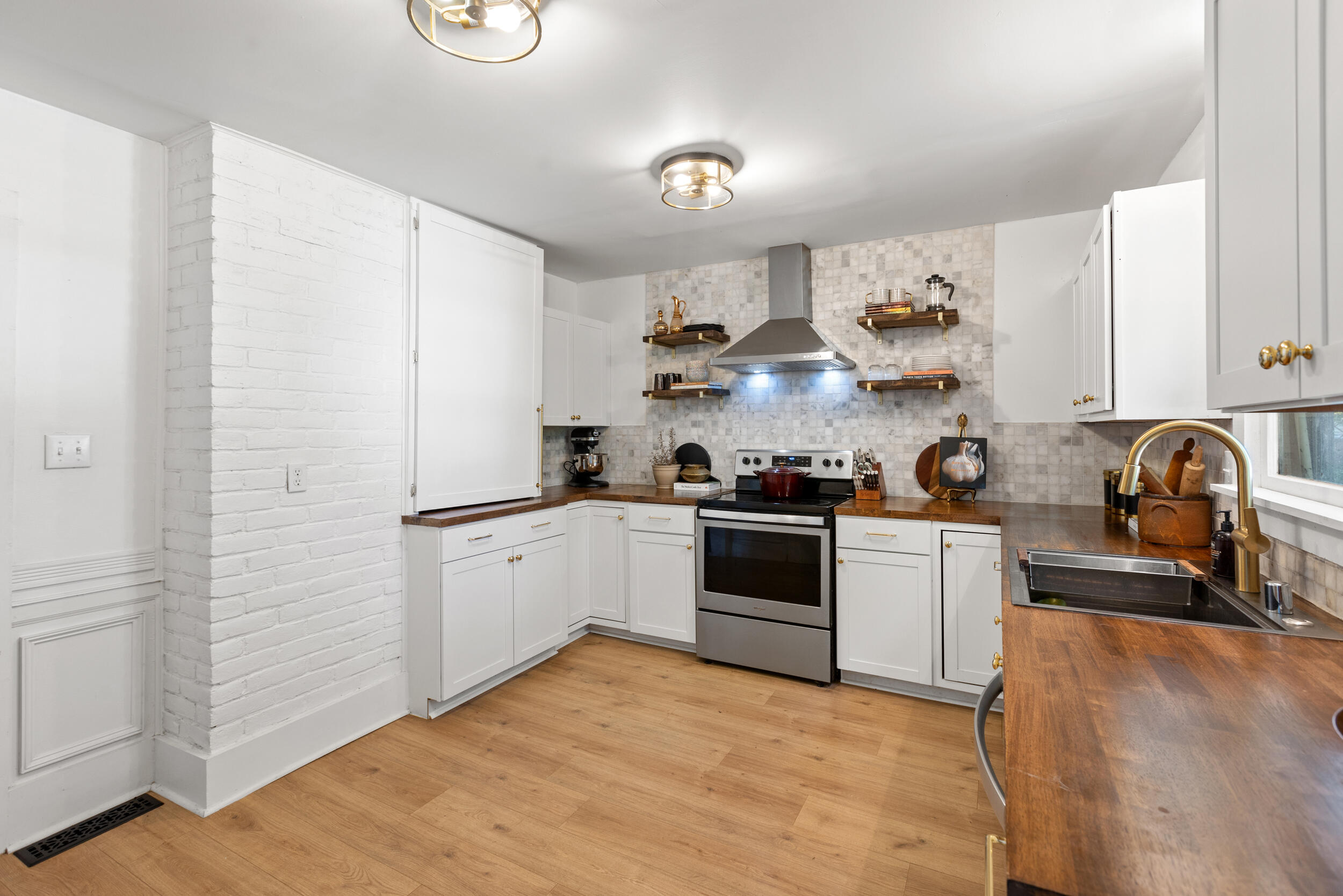 307 West Walnut Street