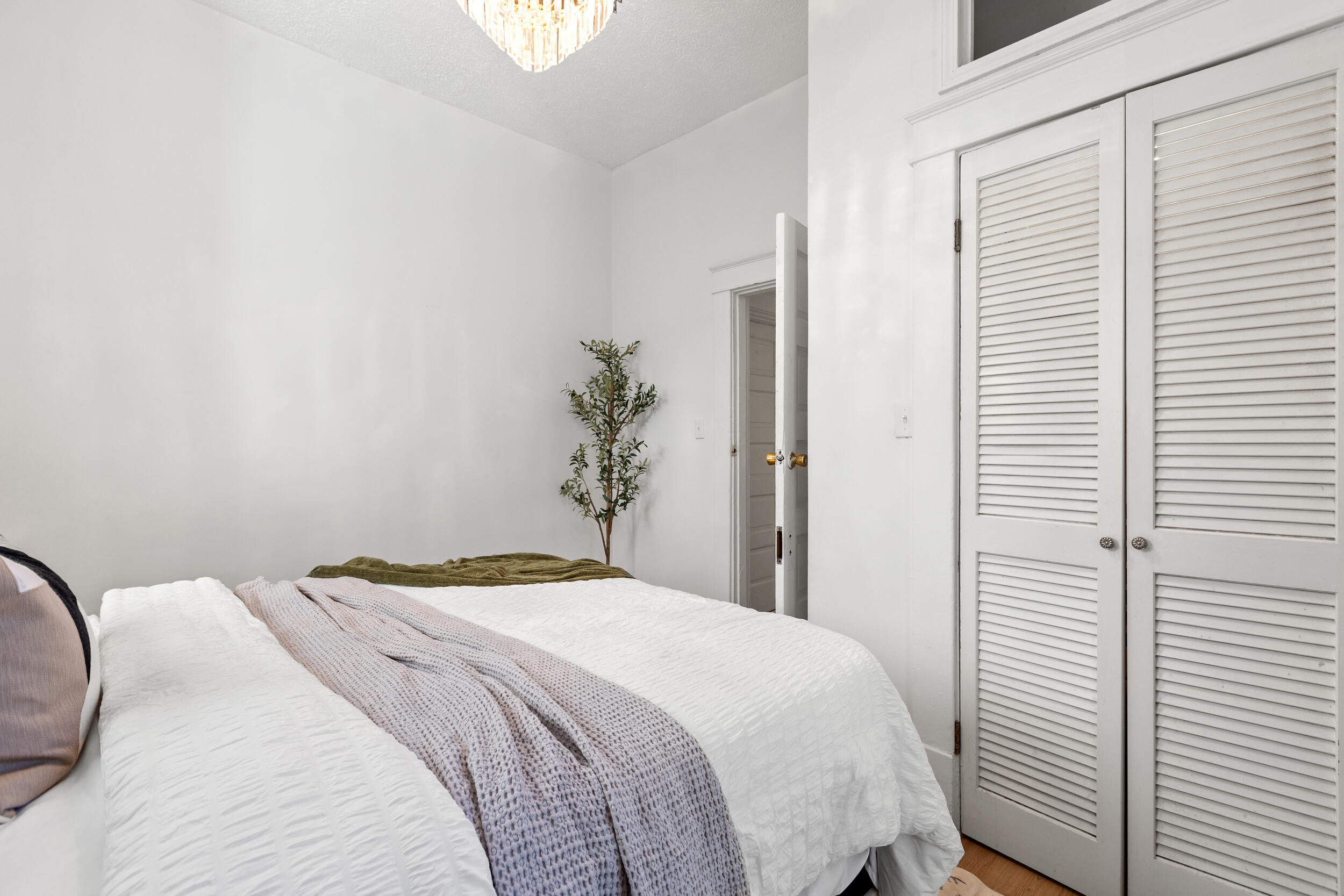 307 West Walnut Street