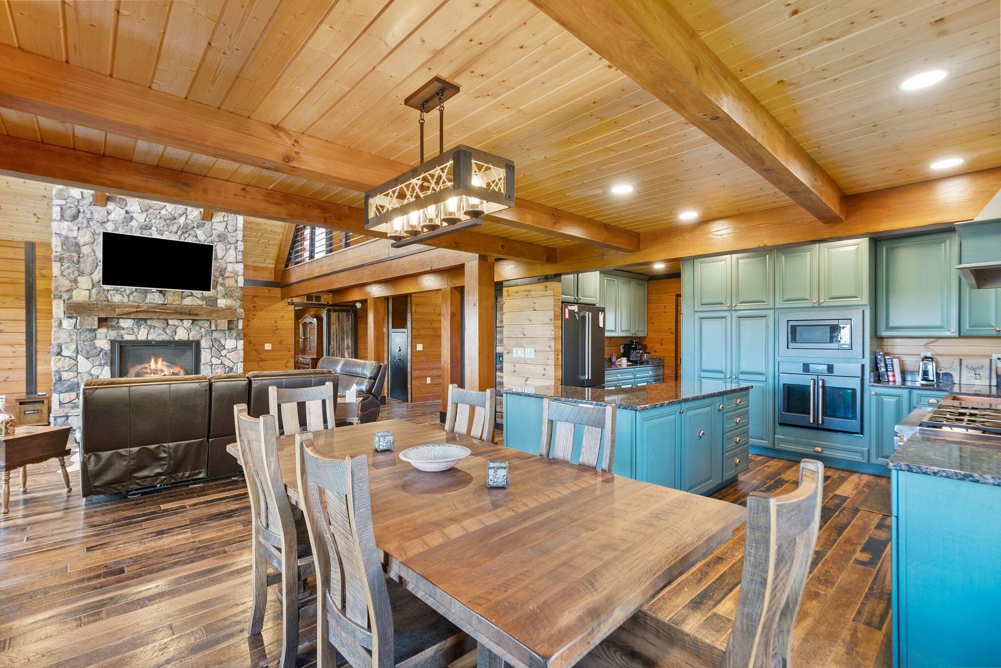 1600 Ditney Ridge Road