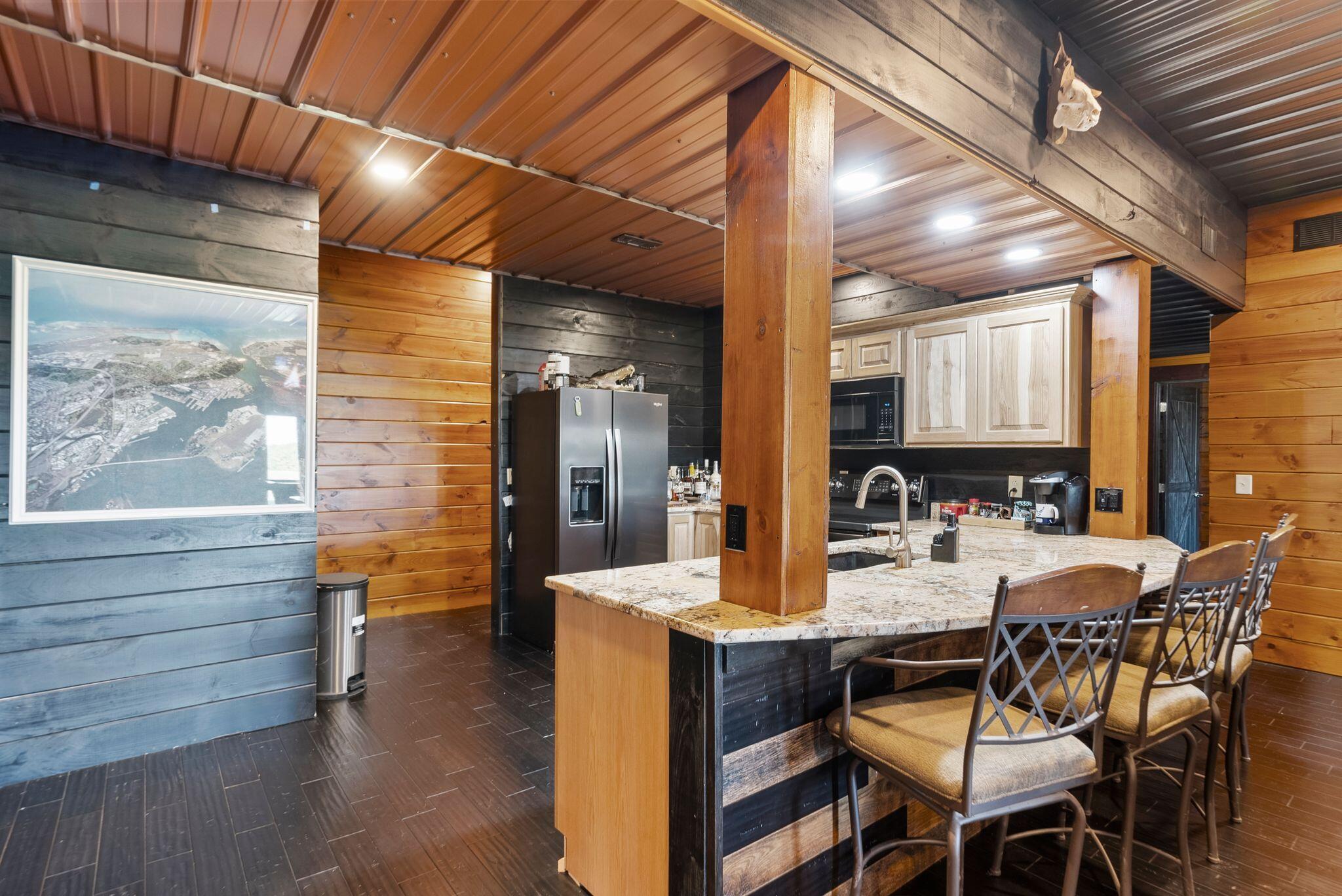 1600 Ditney Ridge Road