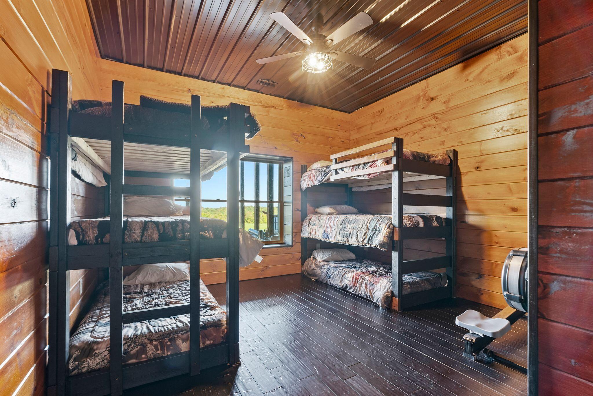 1600 Ditney Ridge Road