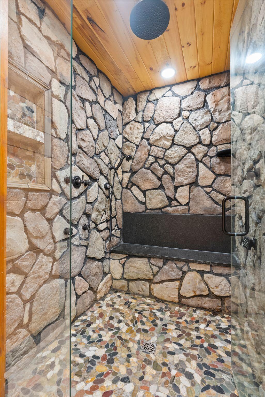 1600 Ditney Ridge Road