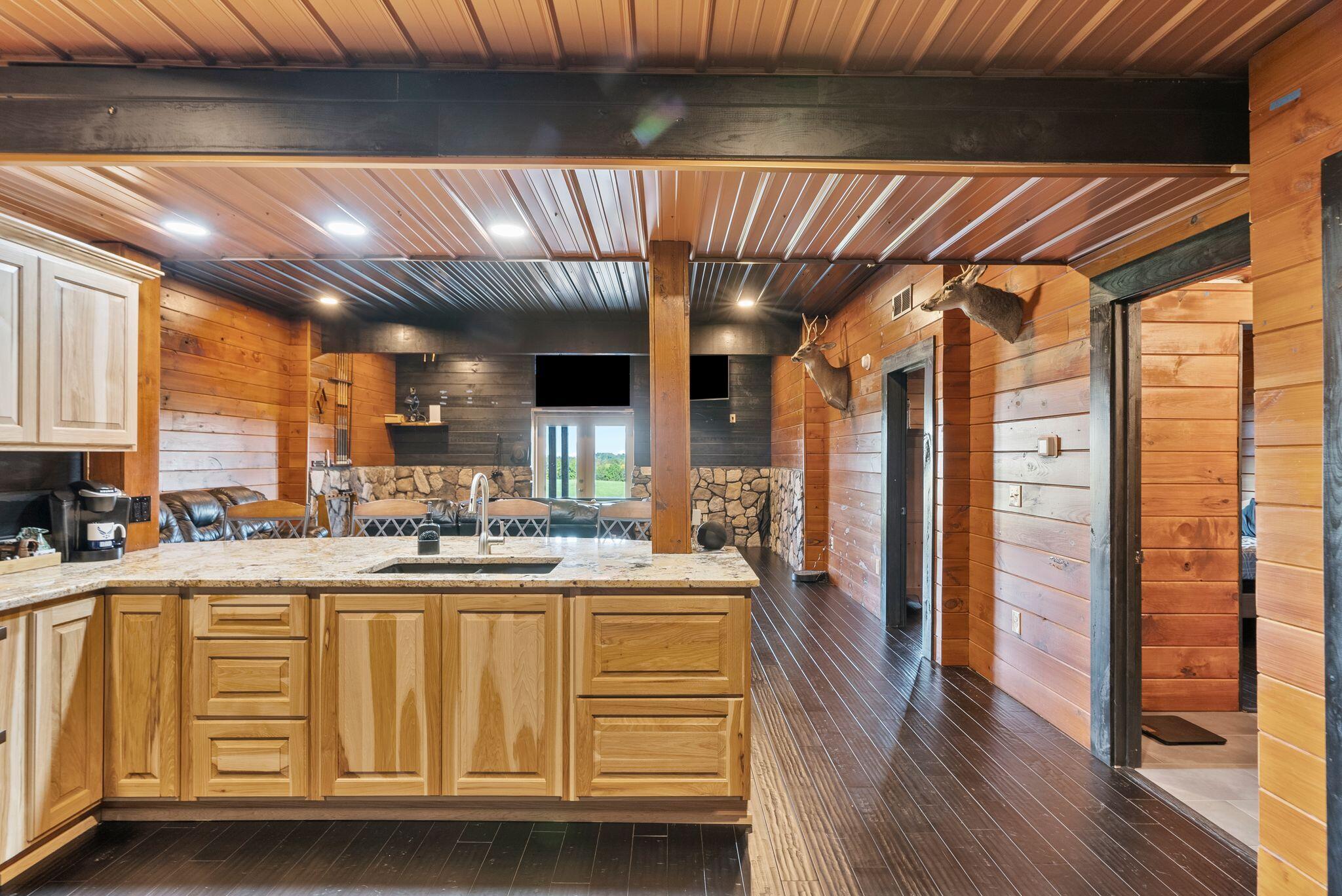 1600 Ditney Ridge Road