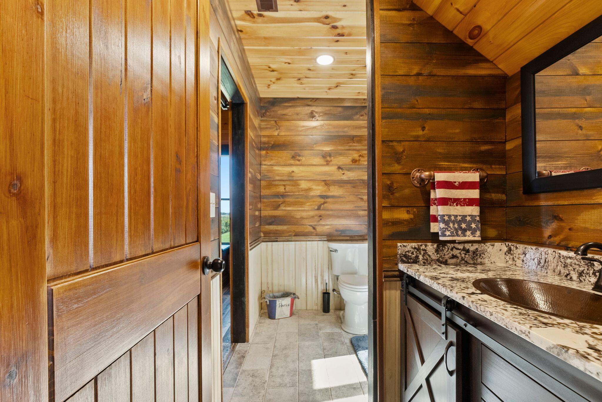 1600 Ditney Ridge Road