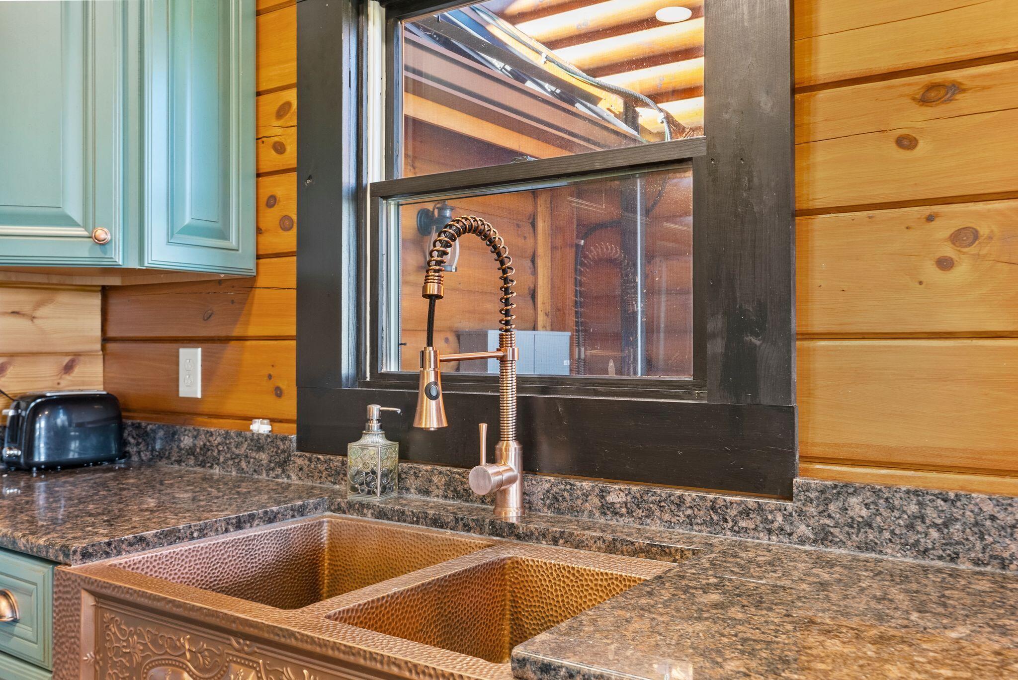 1600 Ditney Ridge Road