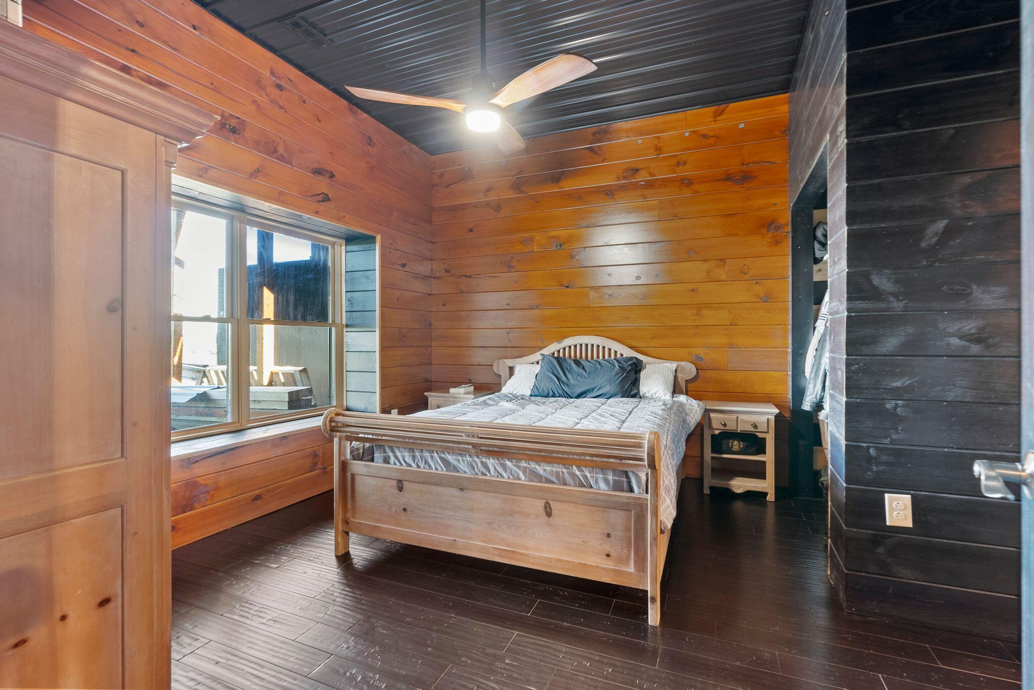 1600 Ditney Ridge Road