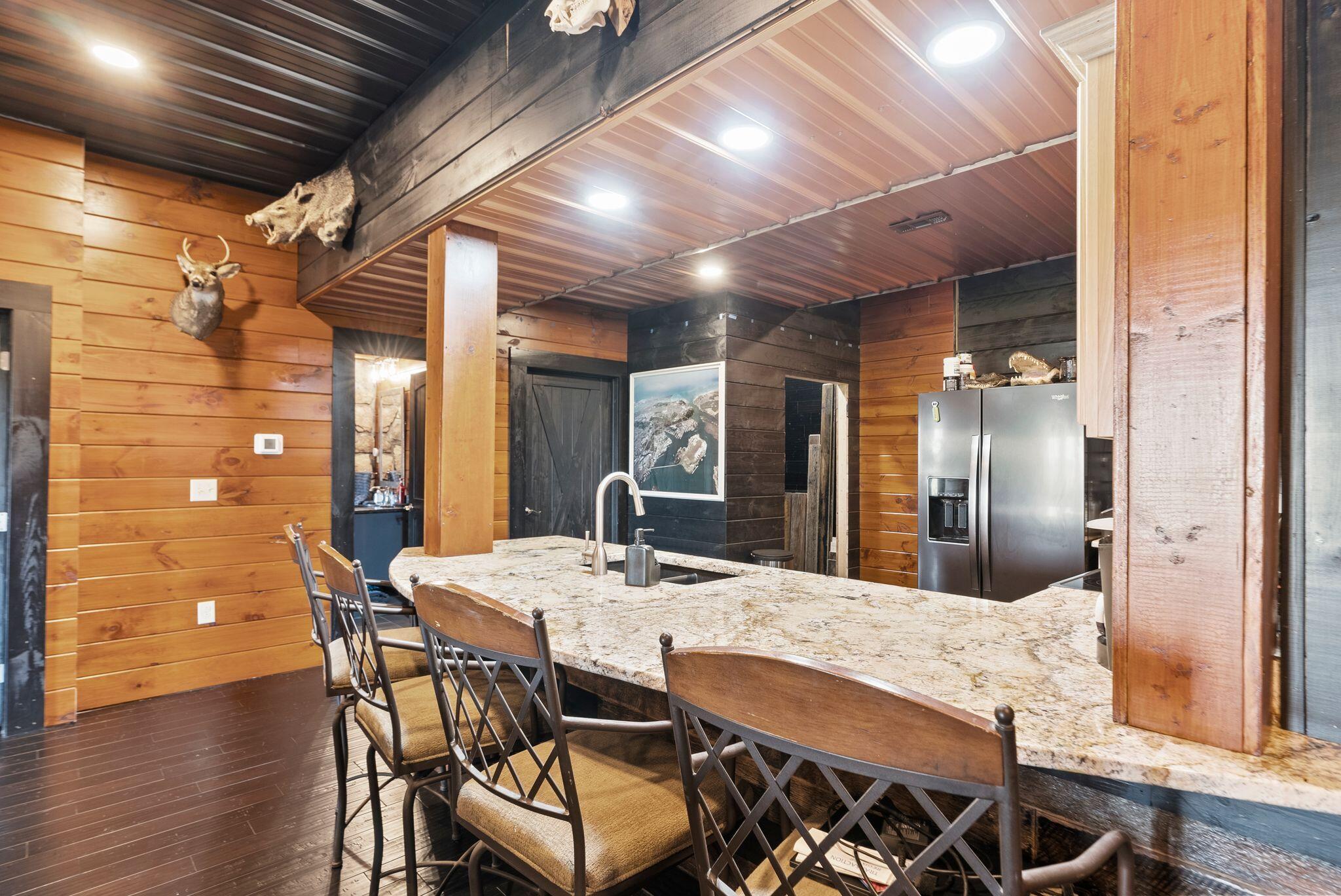 1600 Ditney Ridge Road