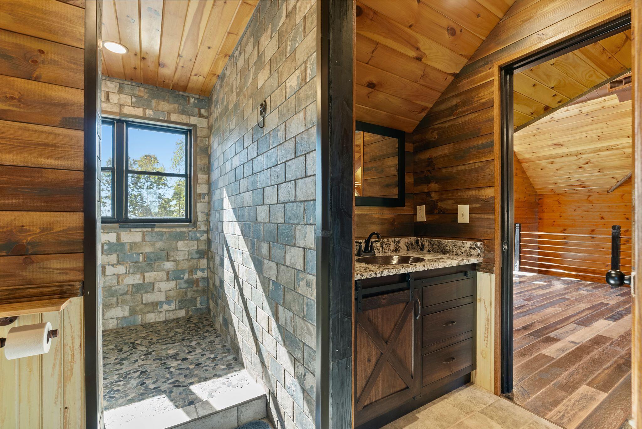 1600 Ditney Ridge Road