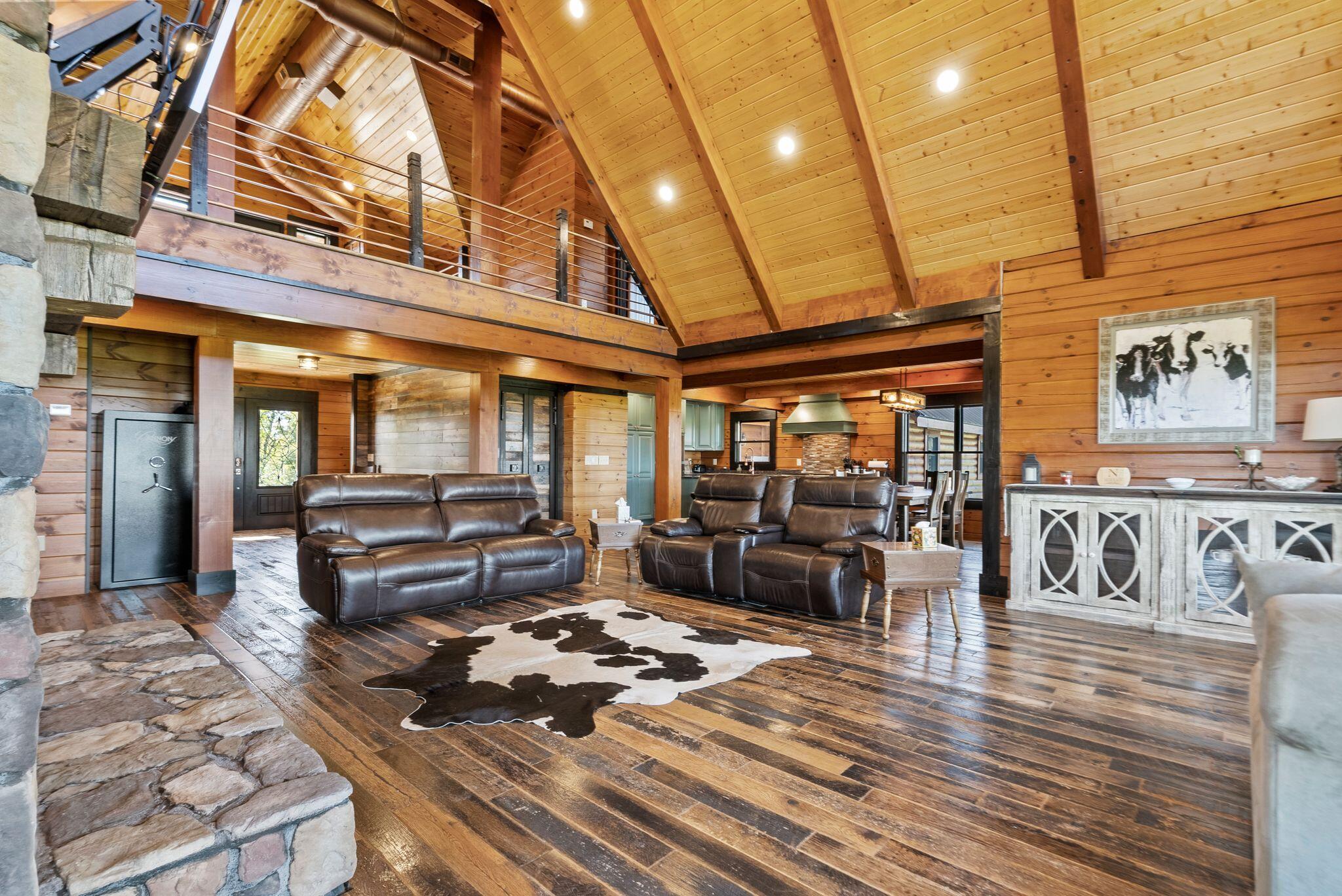 1600 Ditney Ridge Road