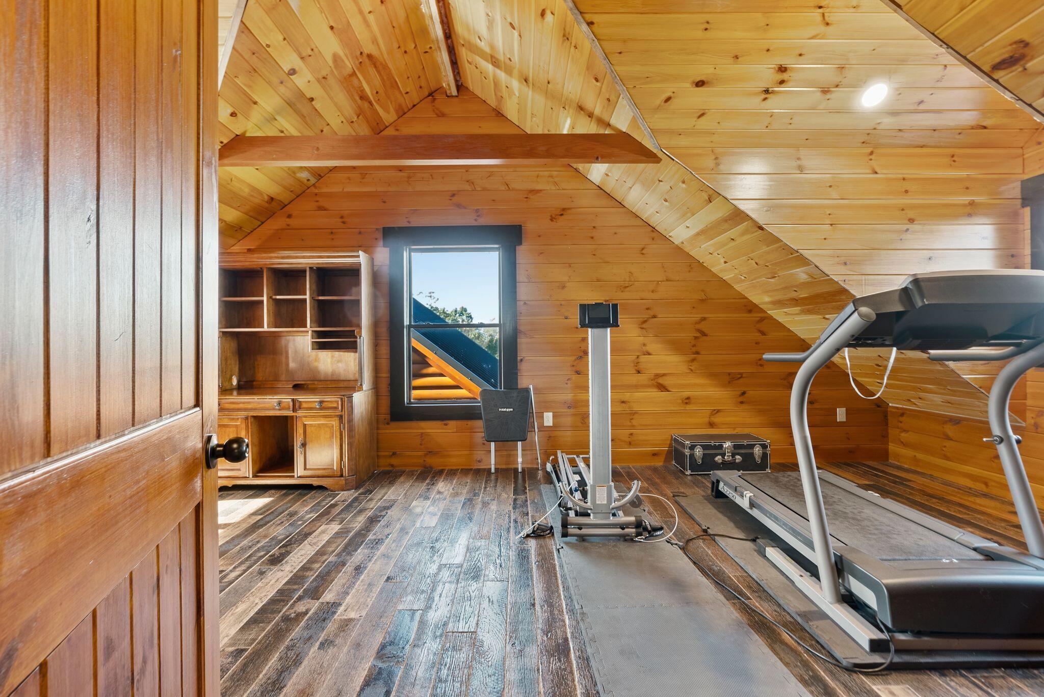 1600 Ditney Ridge Road