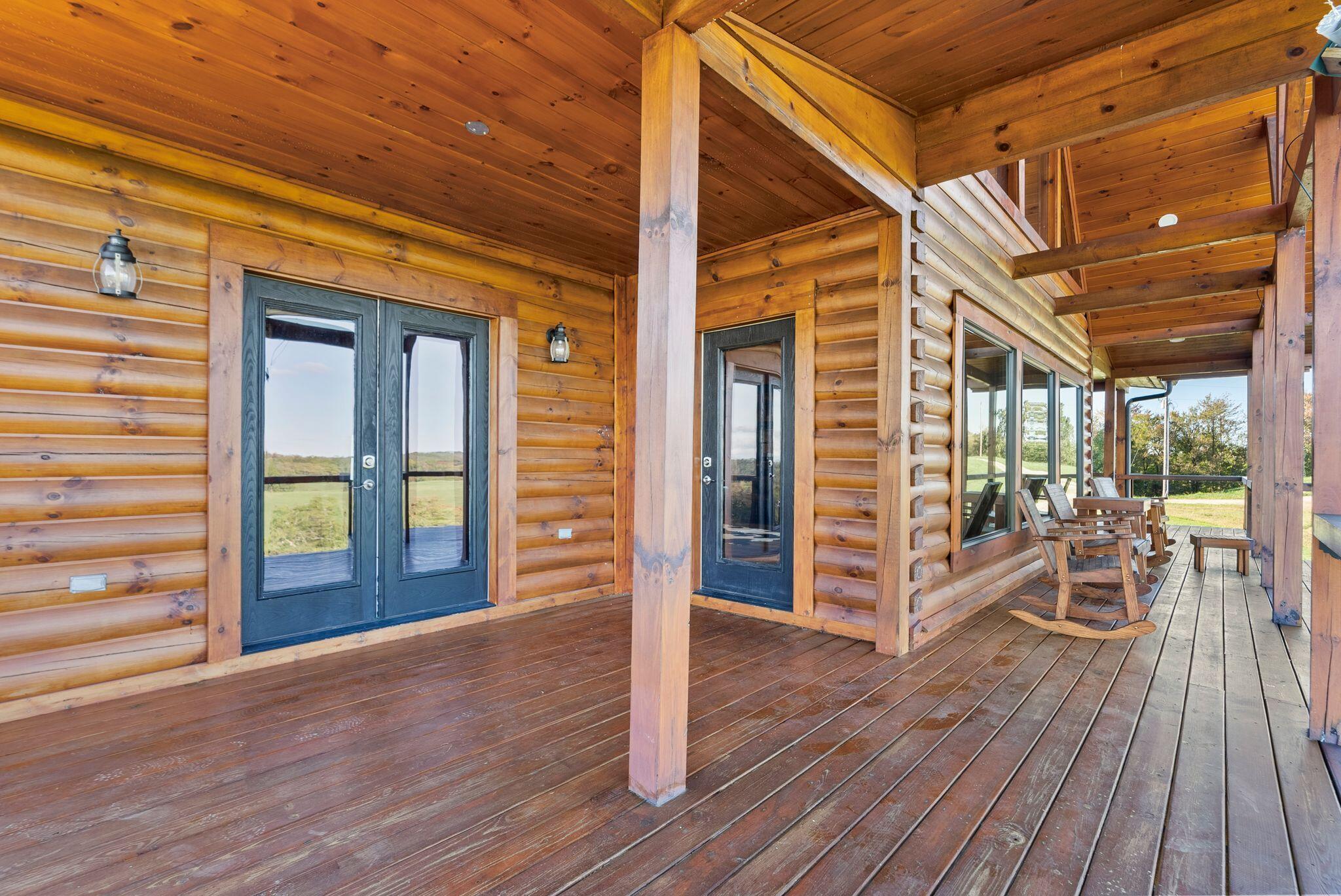 1600 Ditney Ridge Road