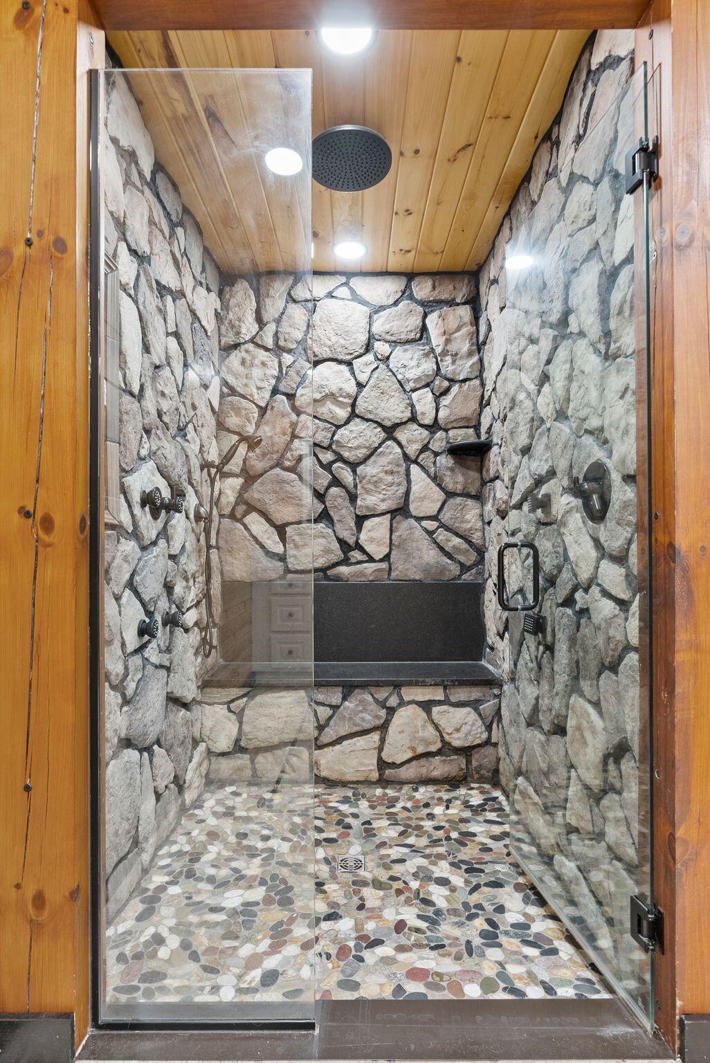 1600 Ditney Ridge Road