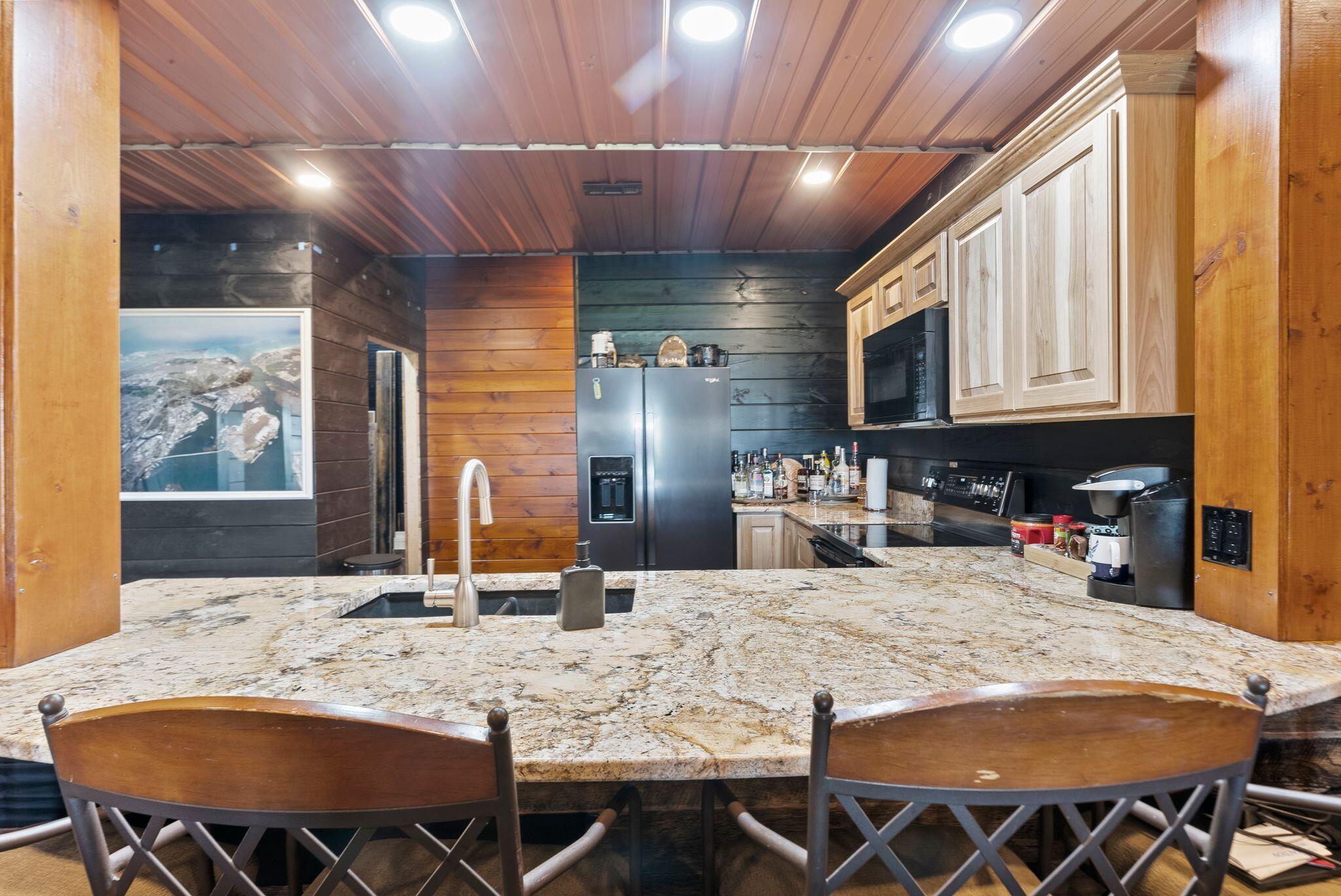 1600 Ditney Ridge Road