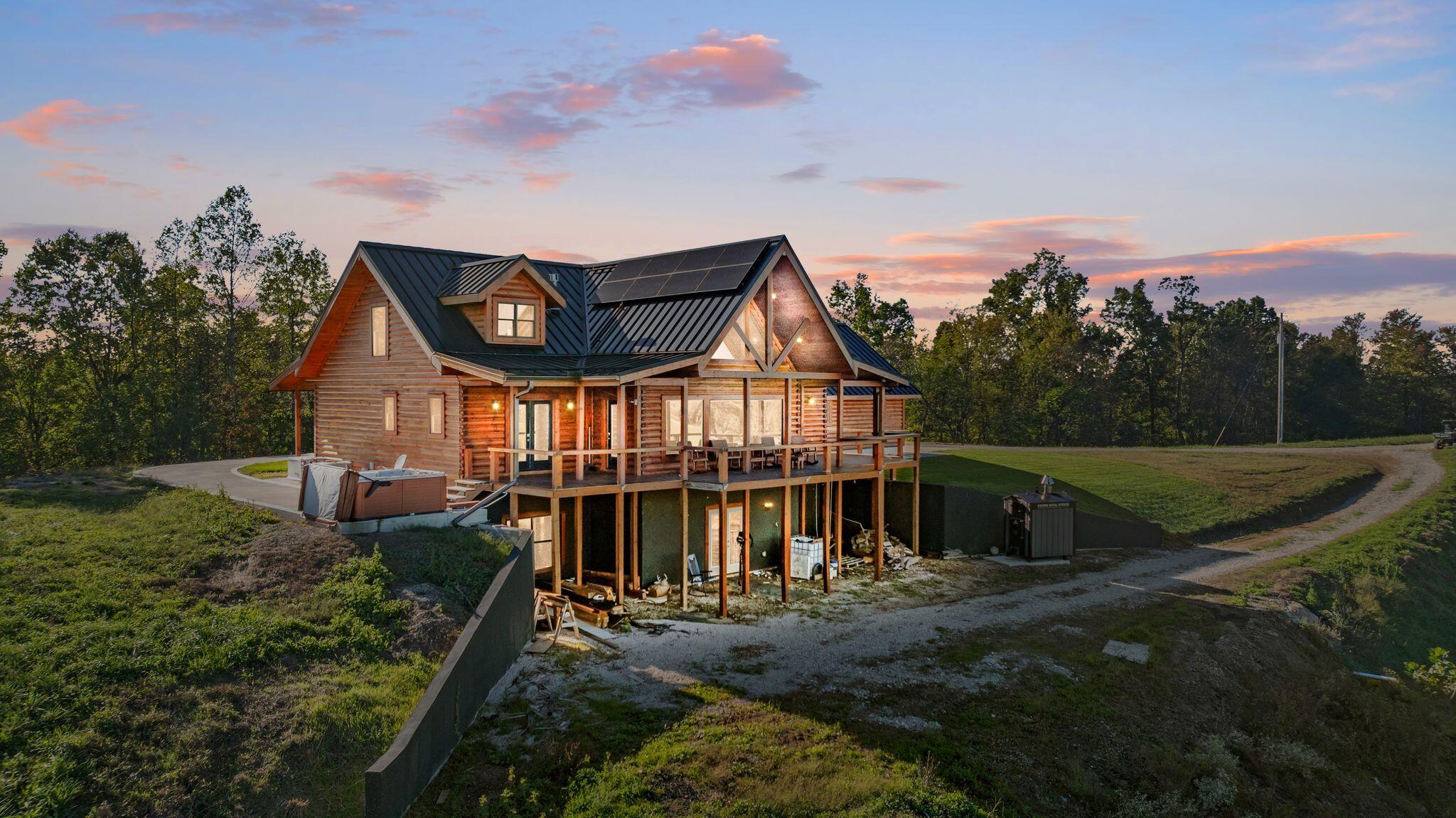 1600 Ditney Ridge Road