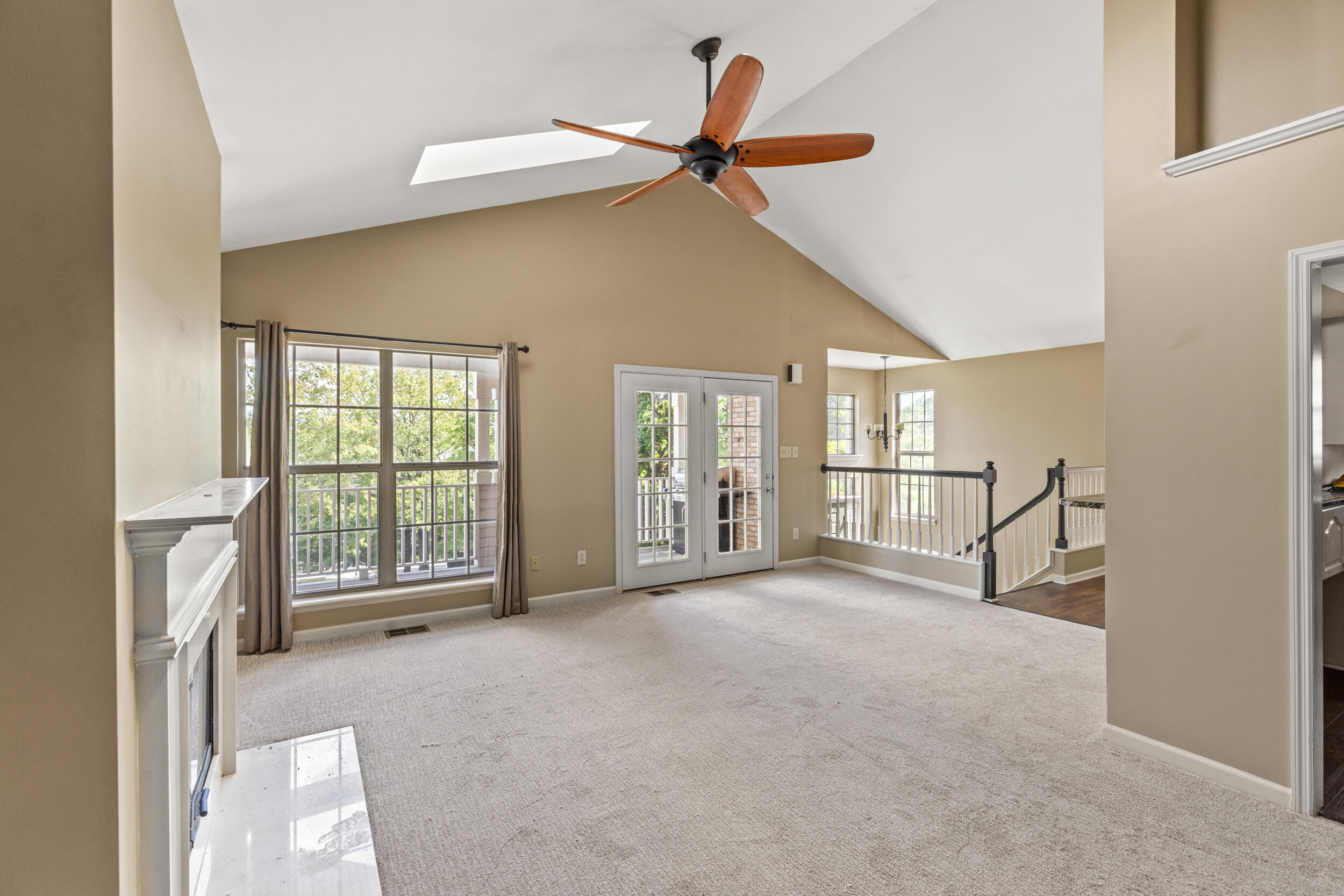 3433 Overbrook Fountain