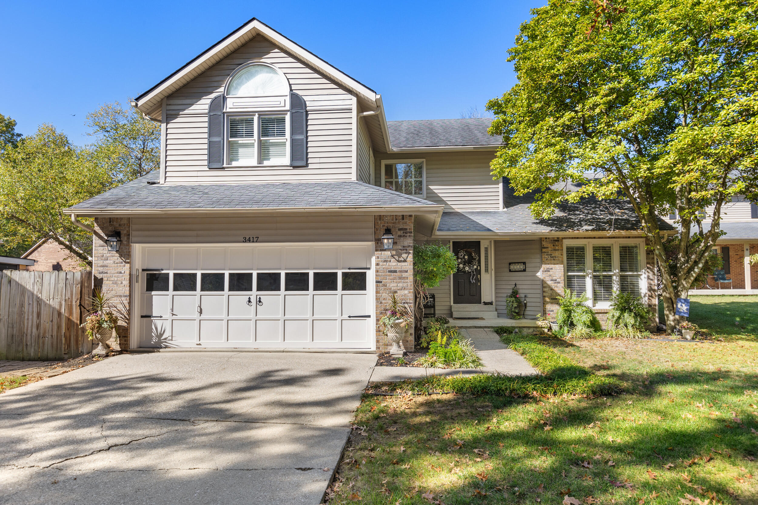 3417 Oak Ridge Court