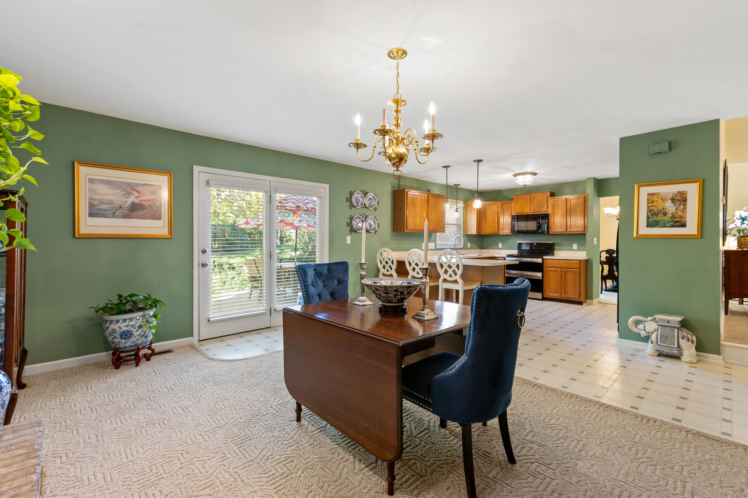 3417 Oak Ridge Court