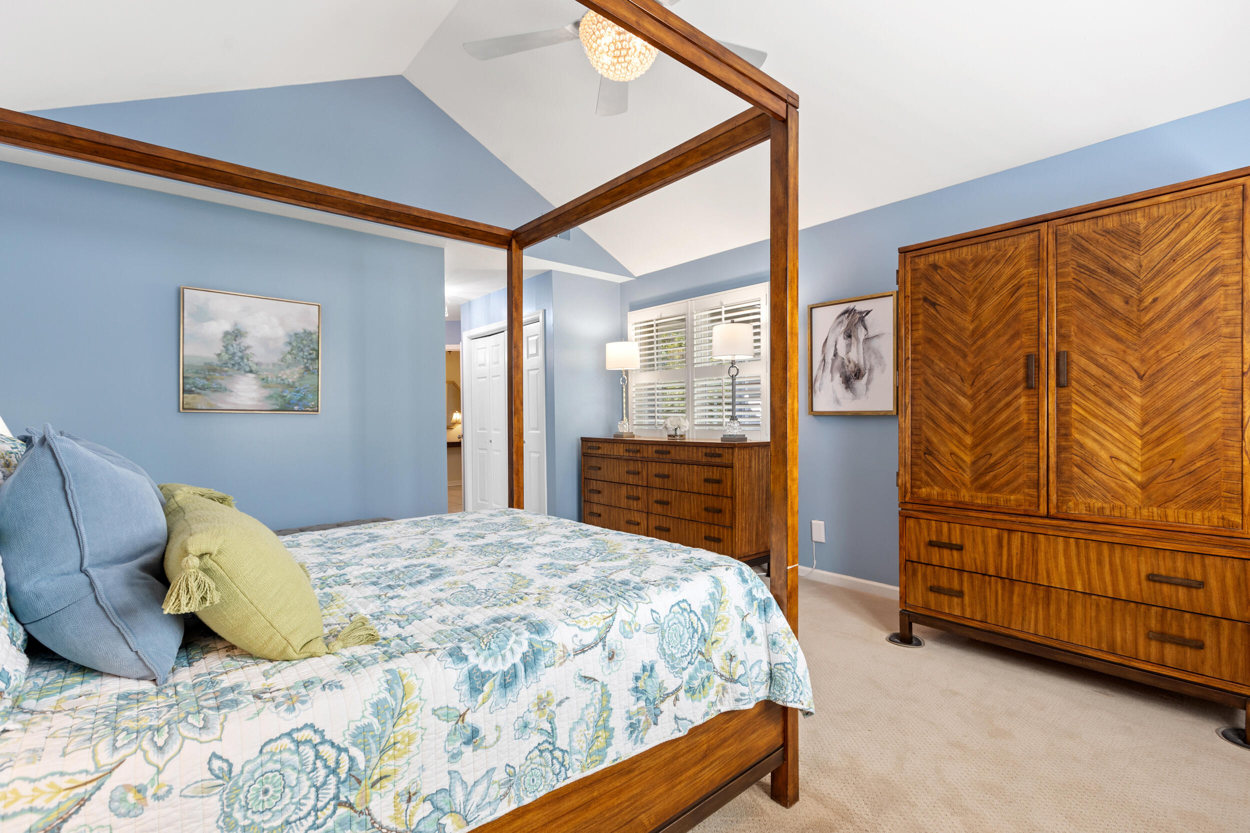 3417 Oak Ridge Court