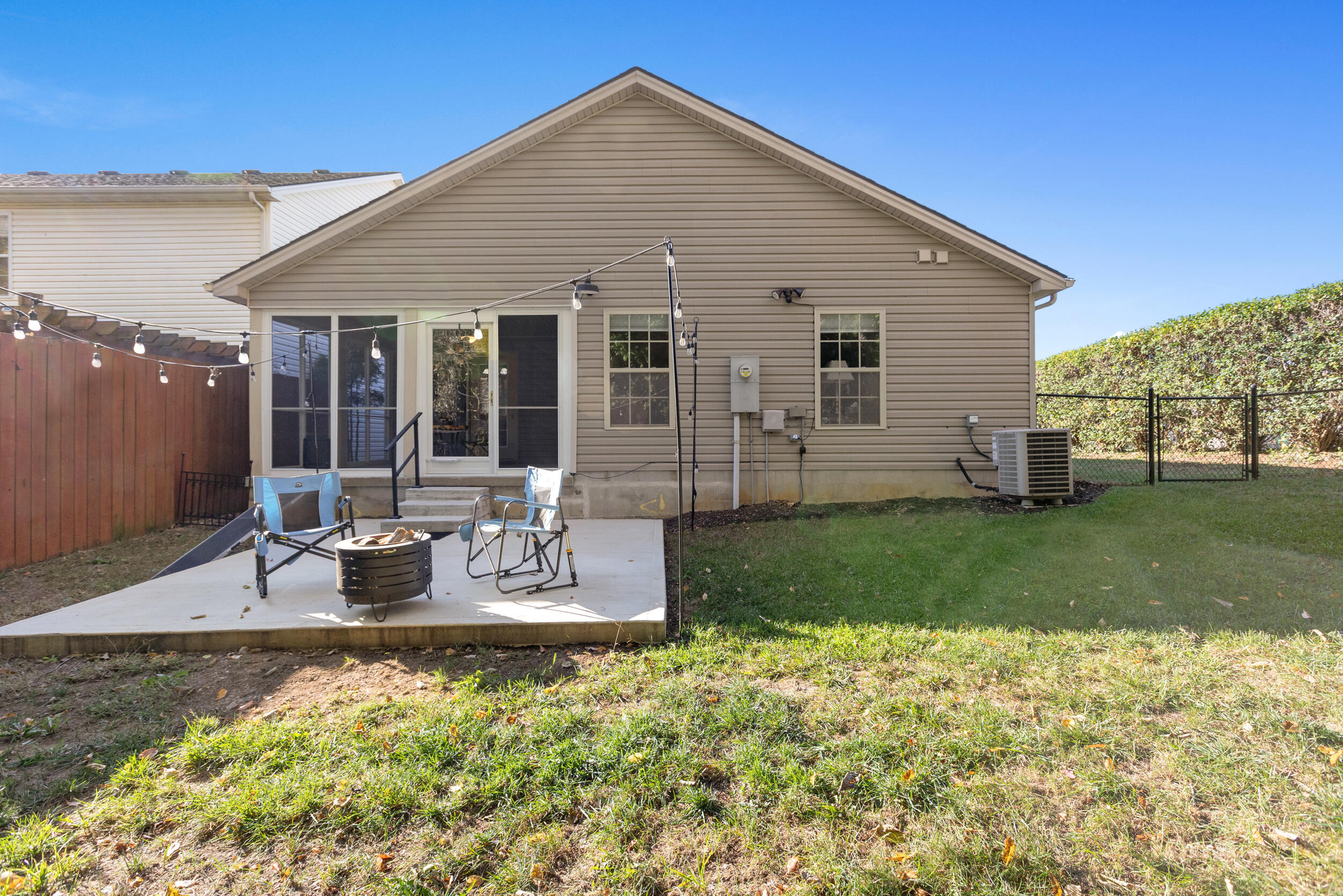 433 Joseph Bryan Way