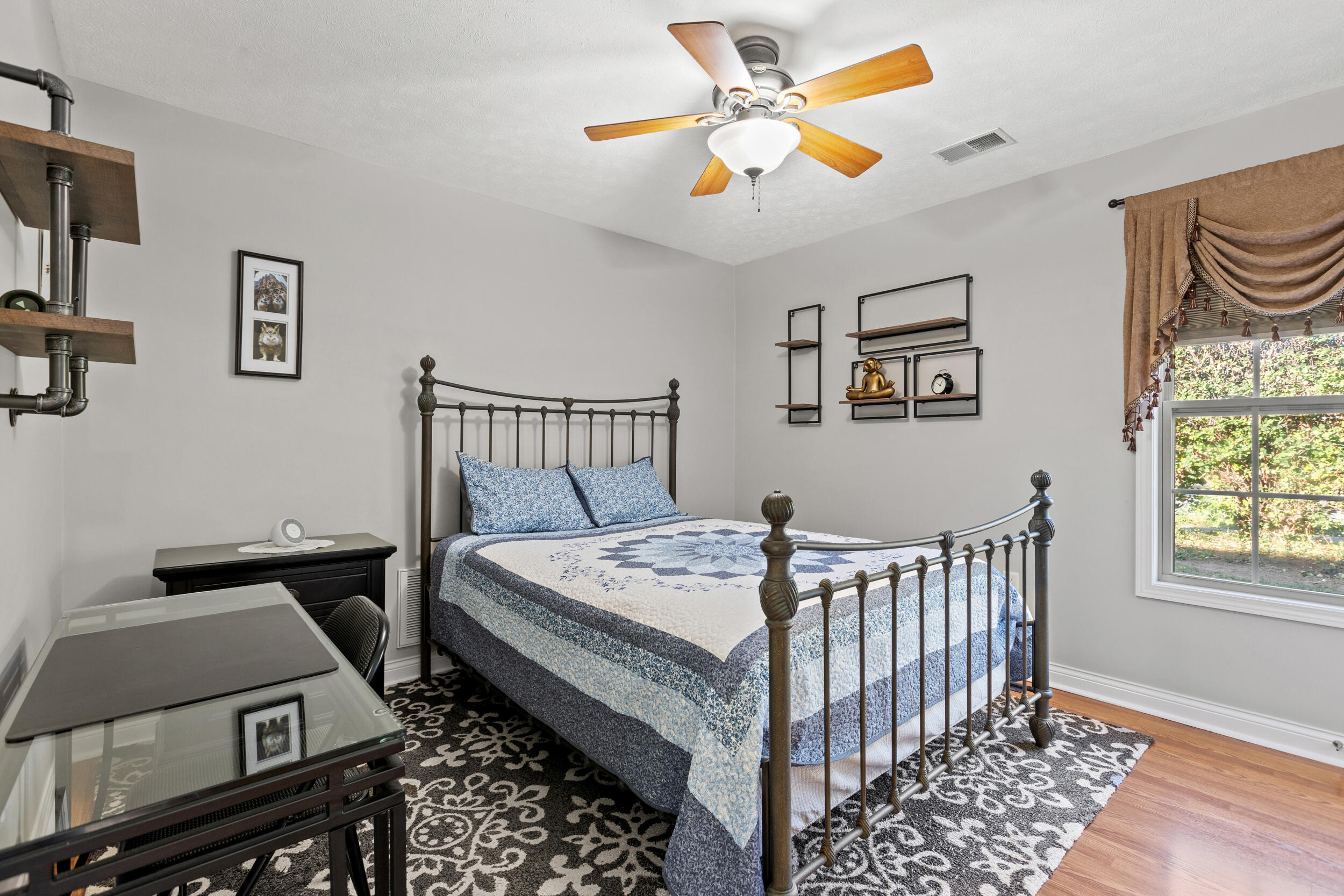 433 Joseph Bryan Way