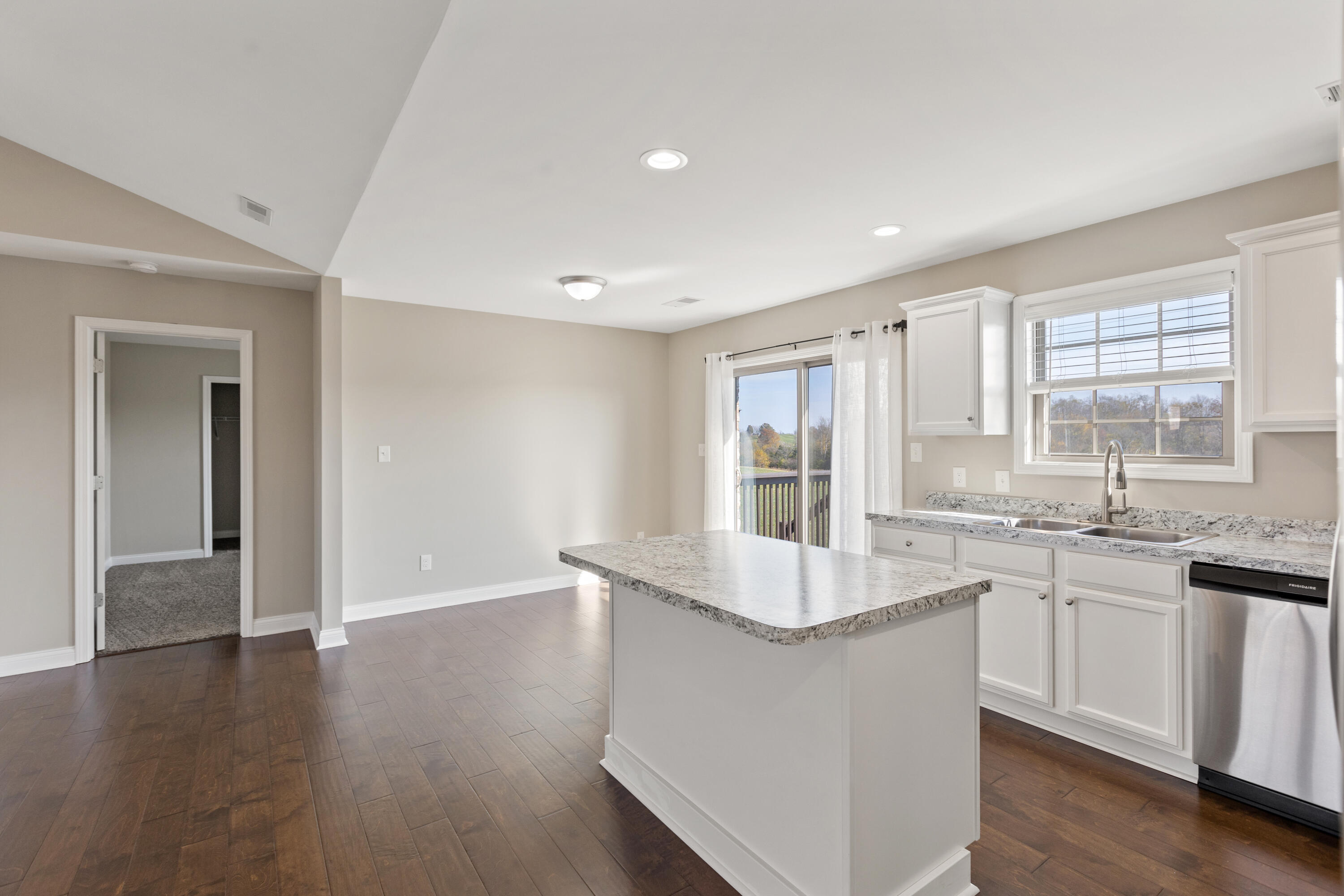 534 Southern Cross Drive