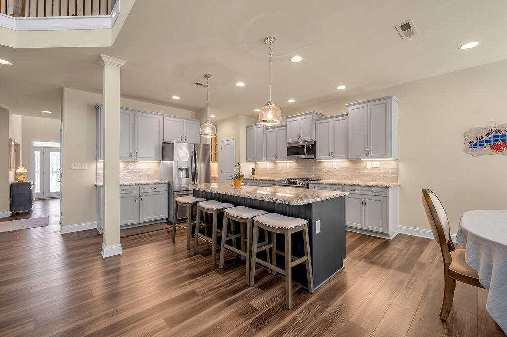 403 Fox Hollow Trail