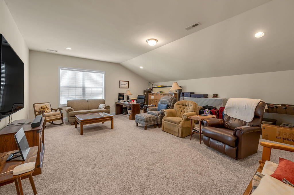 403 Fox Hollow Trail