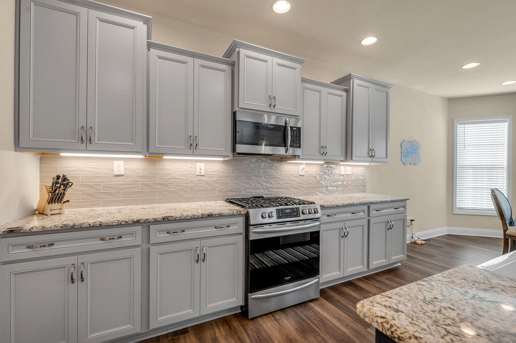 403 Fox Hollow Trail