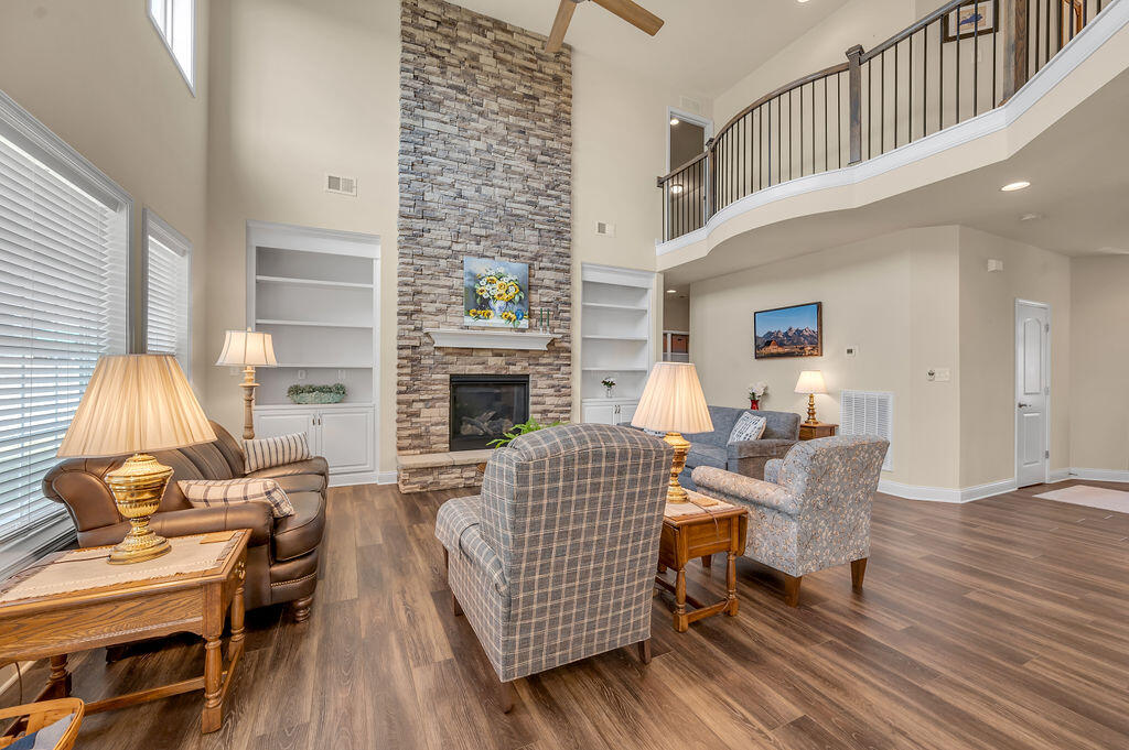 403 Fox Hollow Trail