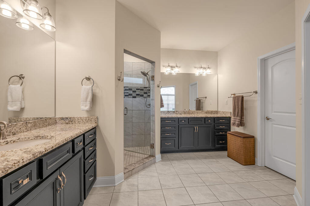 403 Fox Hollow Trail