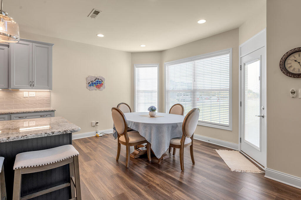 403 Fox Hollow Trail