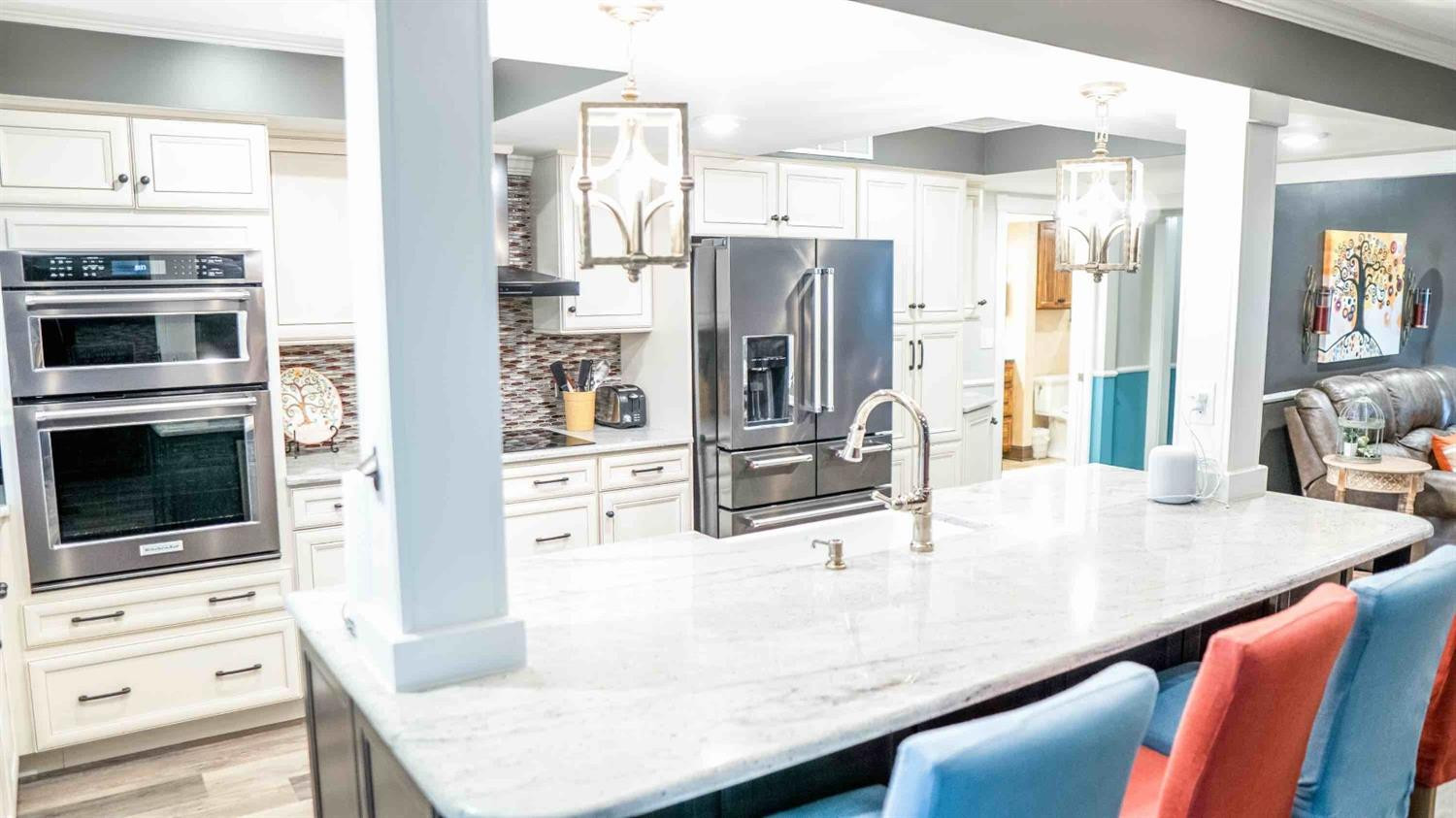 395 Redding Road, 97-98