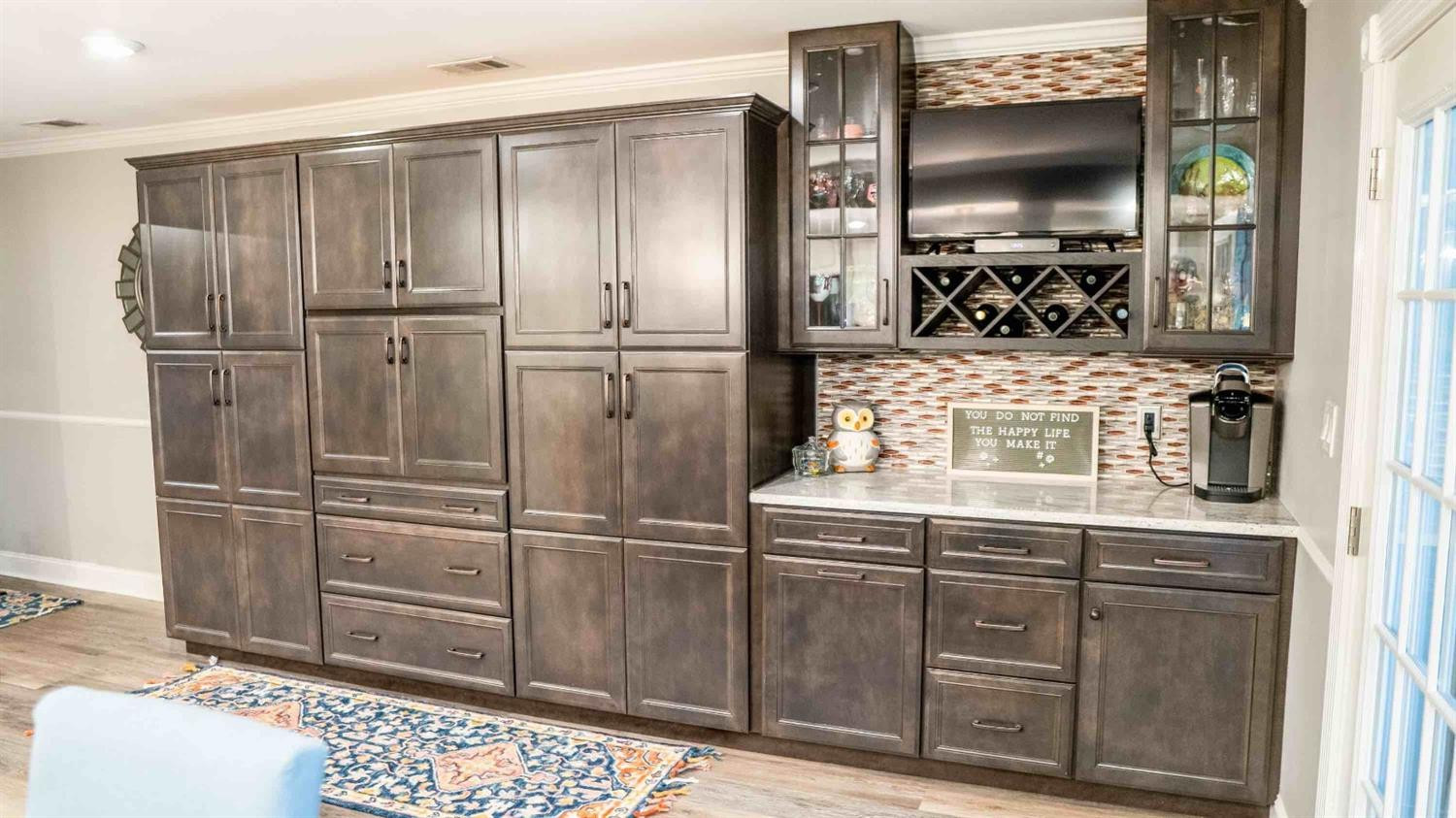 395 Redding Road, 97-98