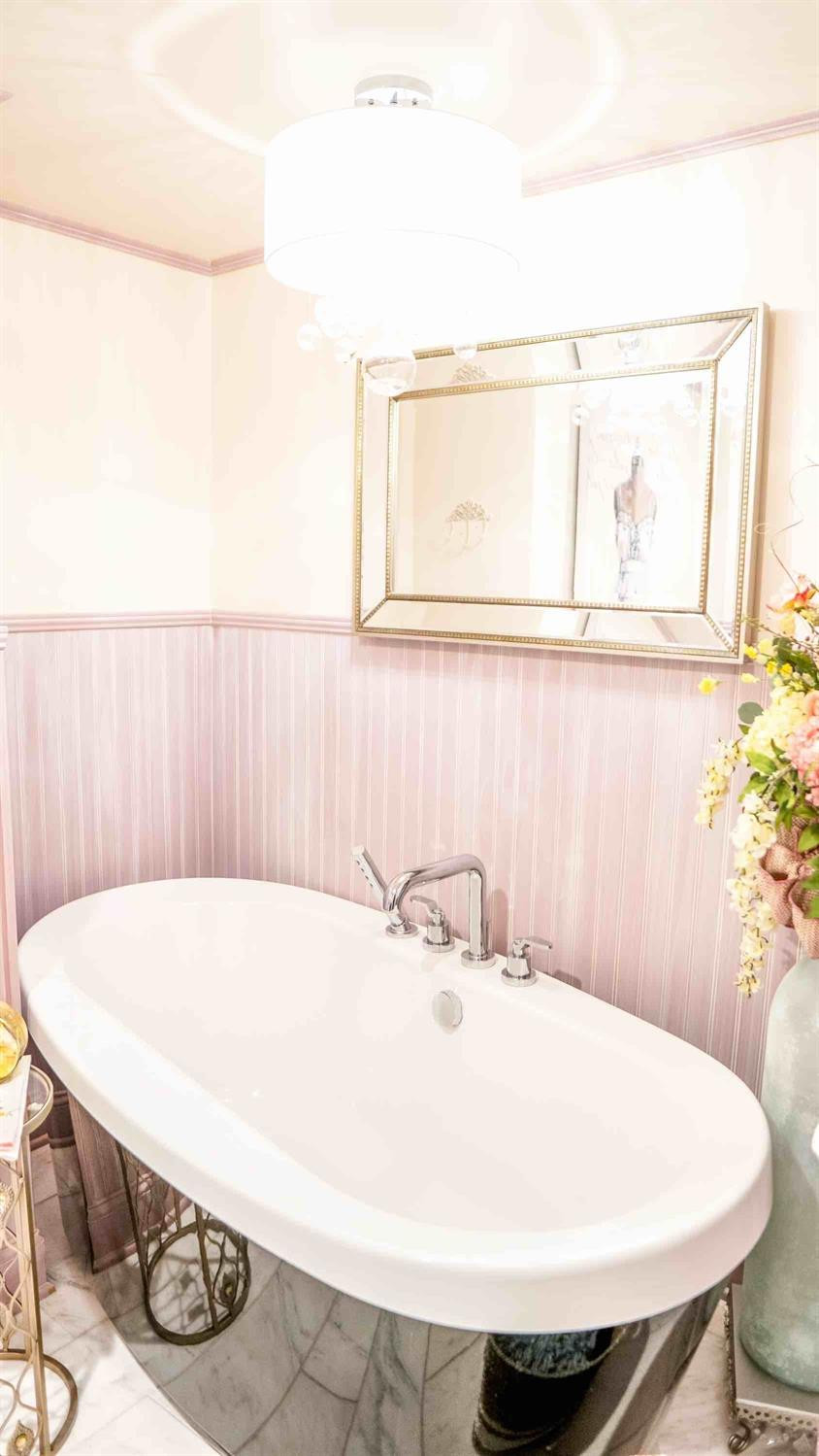 395 Redding Road, 97-98