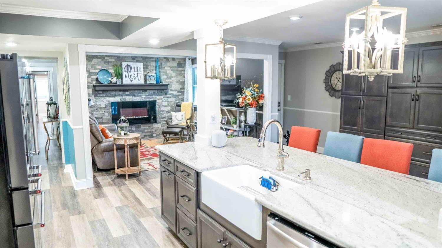 395 Redding Road, 97-98