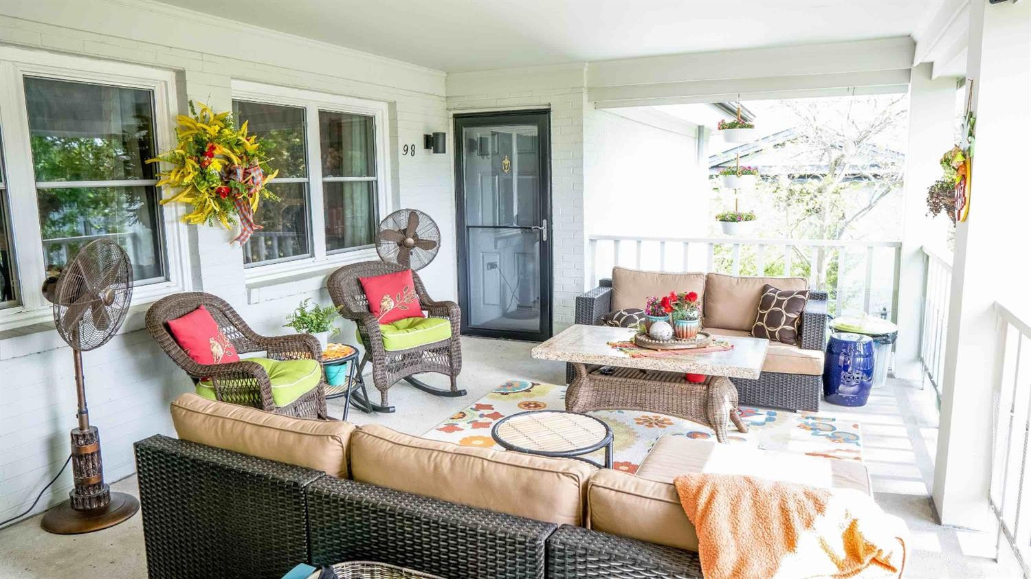 395 Redding Road, 97-98