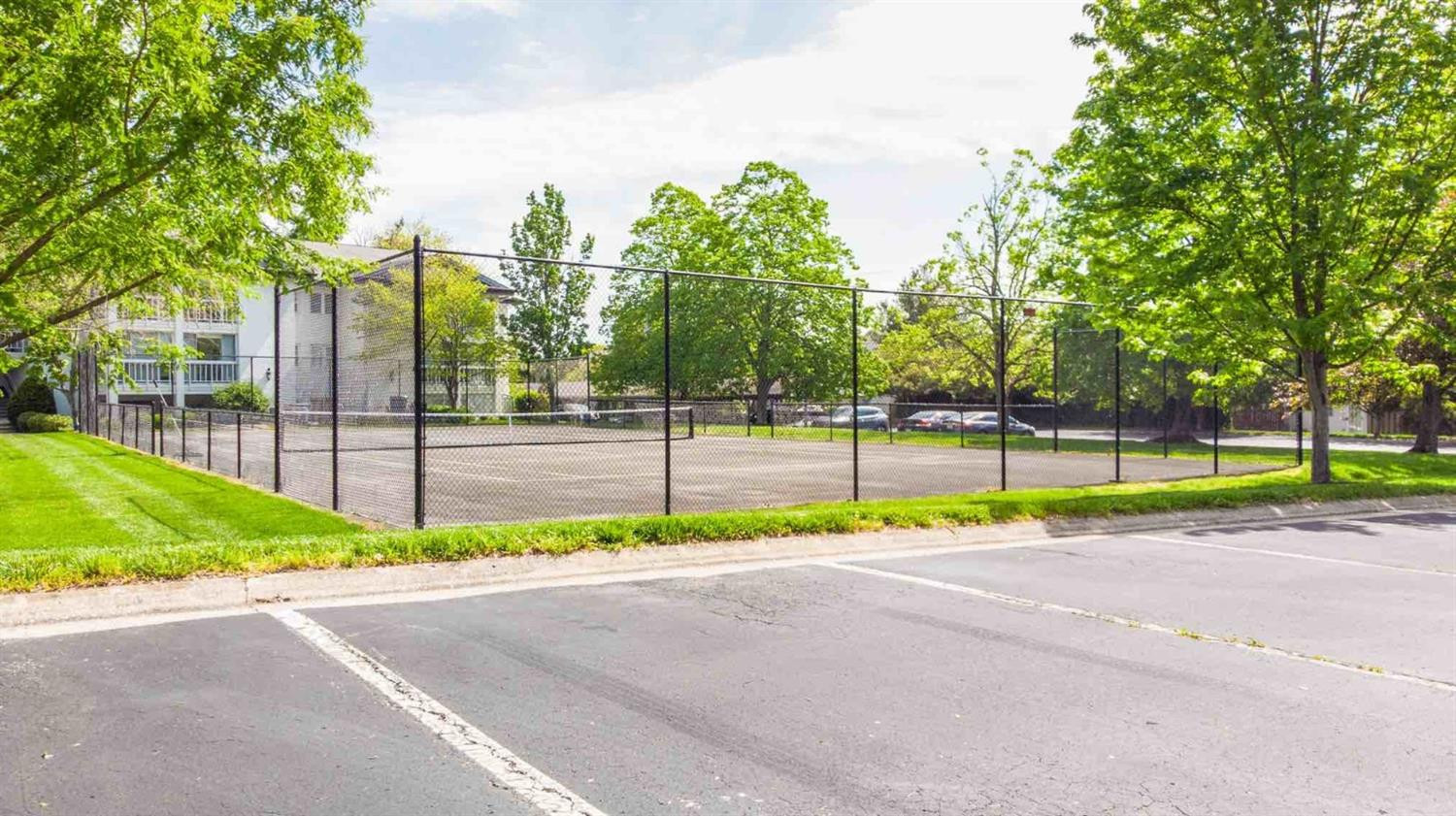 395 Redding Road, 97-98