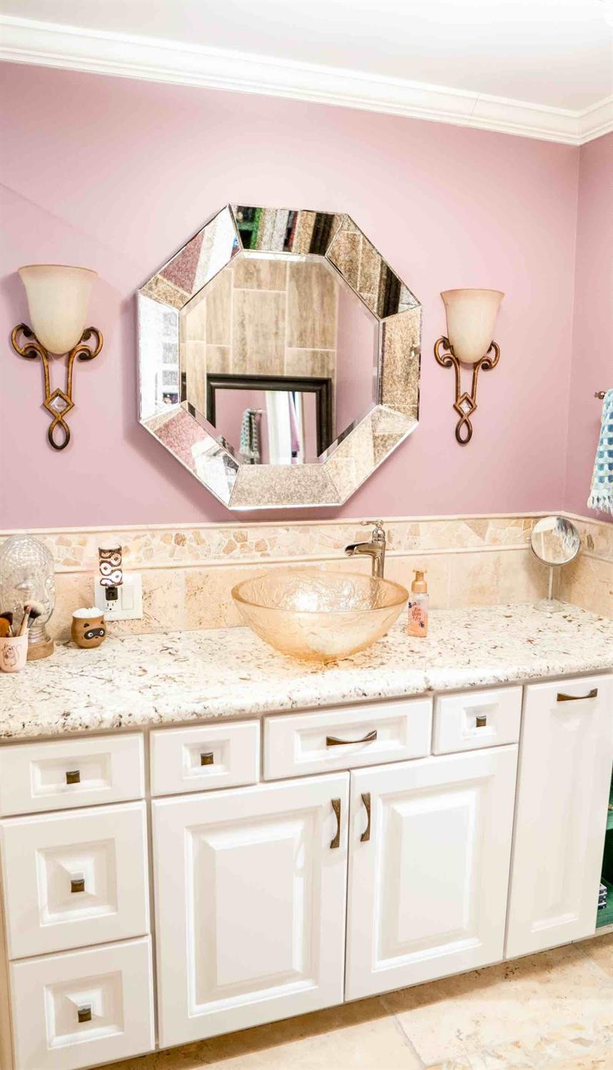 395 Redding Road, 97-98