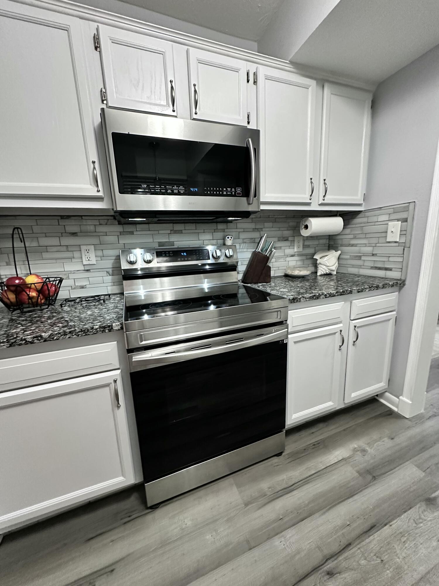 212 Saddlebred Court