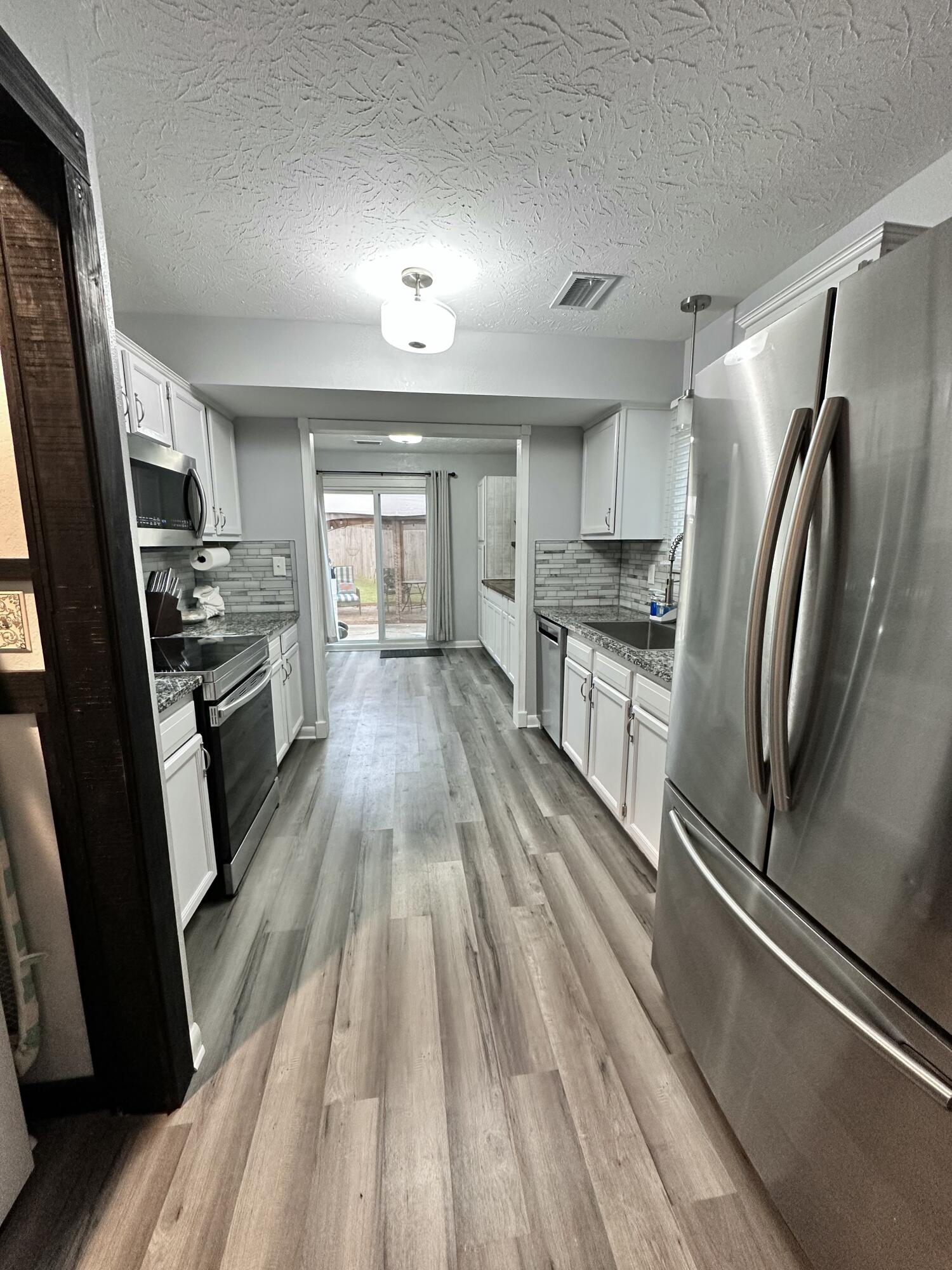 212 Saddlebred Court